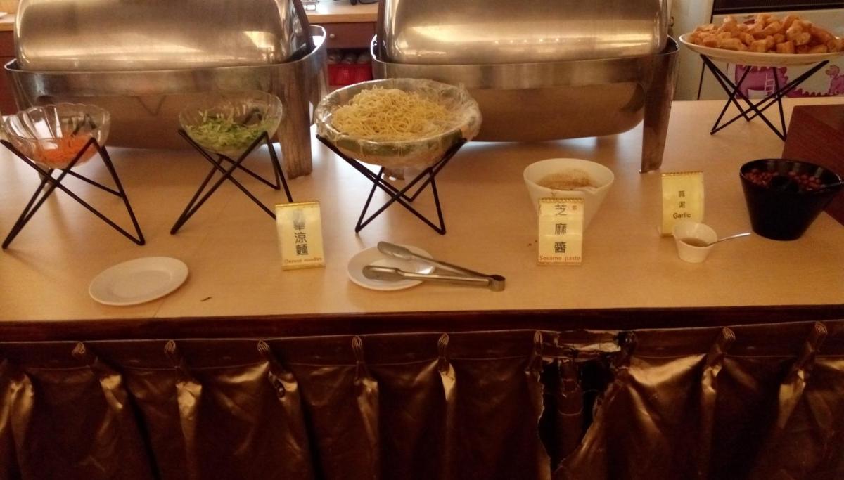 breakfast buffet