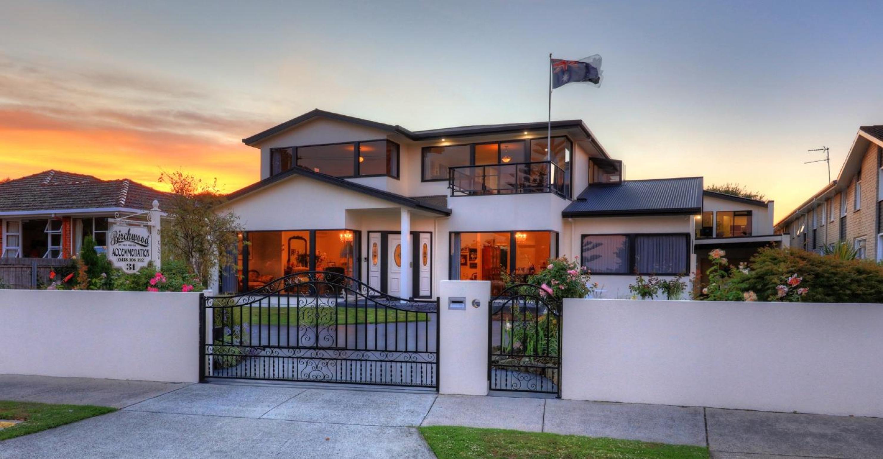 Birchwood on the River - Devonport, Tasmania - Self-Contained and Self-Catering Accommodation