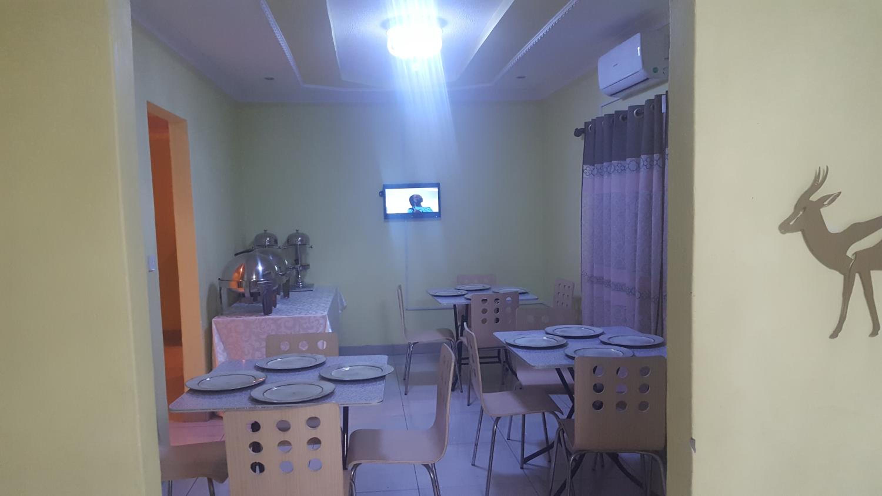 Mathlyn Guest House