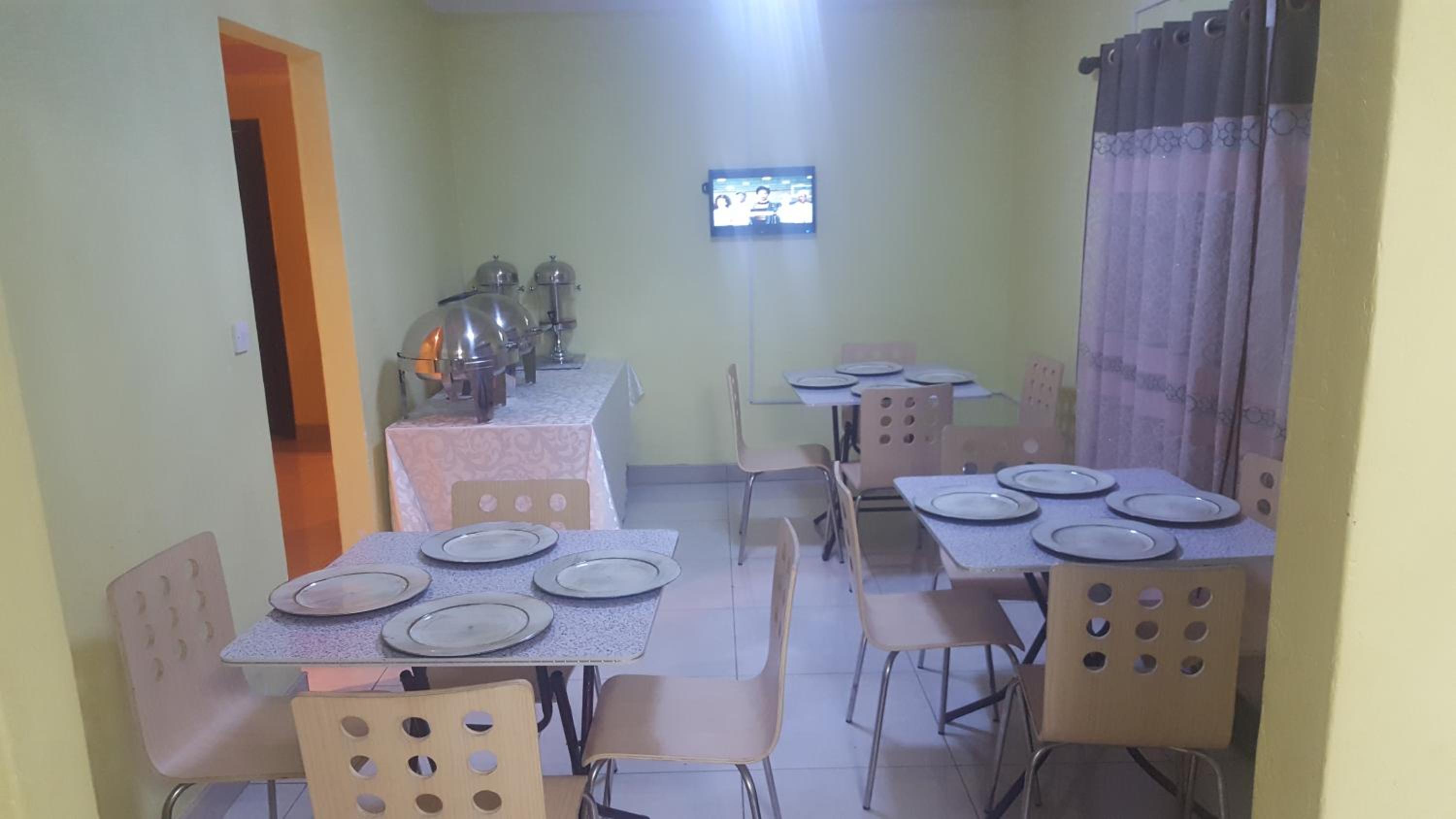 Mathlyn Guest House