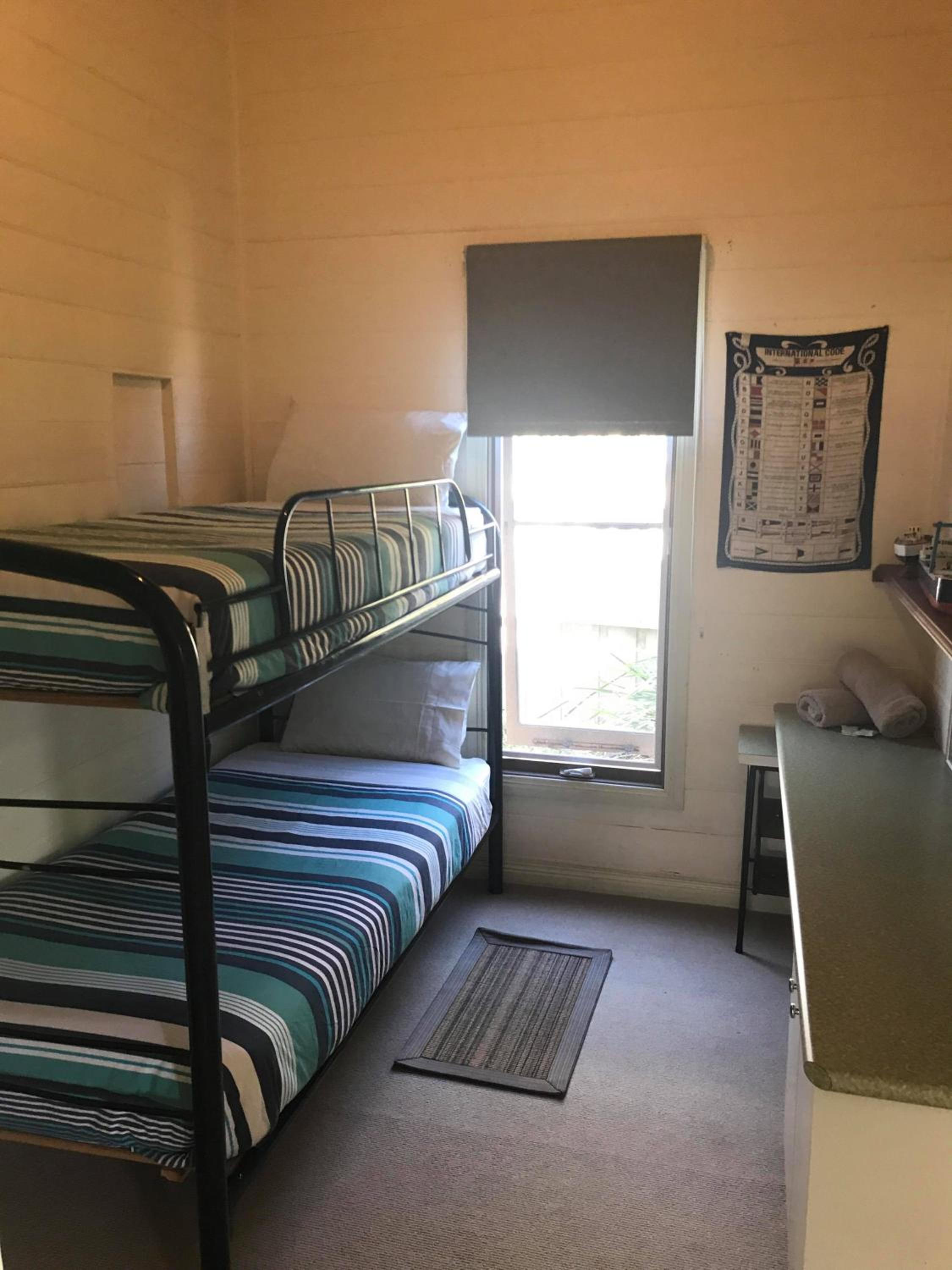 Port Campbell Guesthouse & Flash Packers