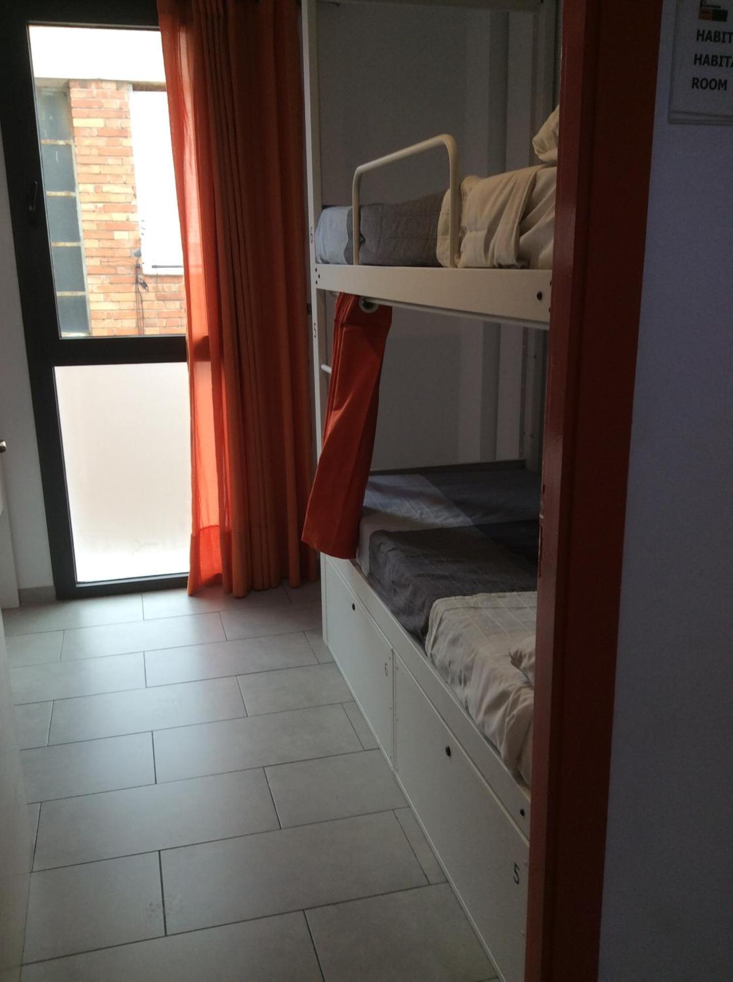 Hostelscat