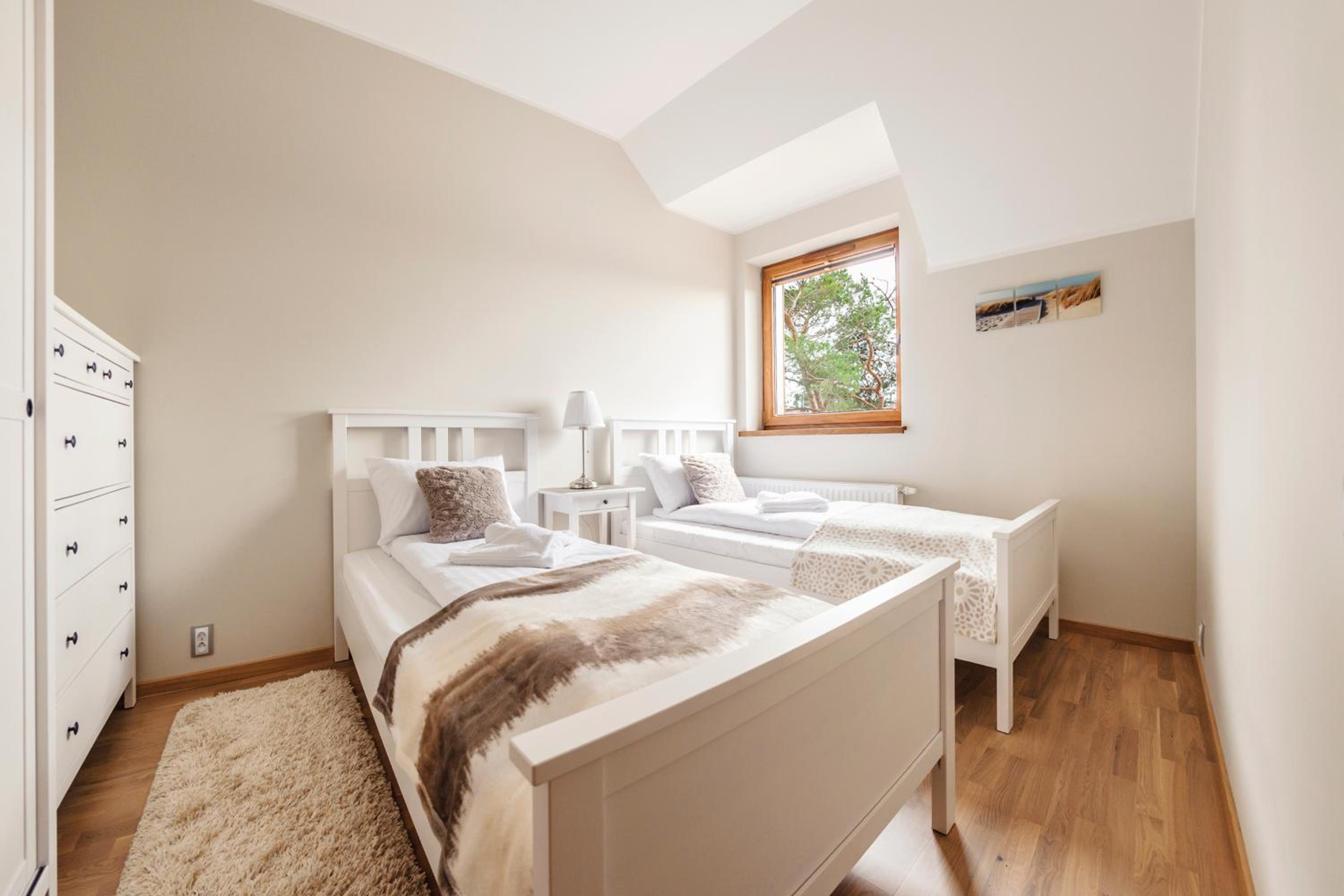 Photo 86