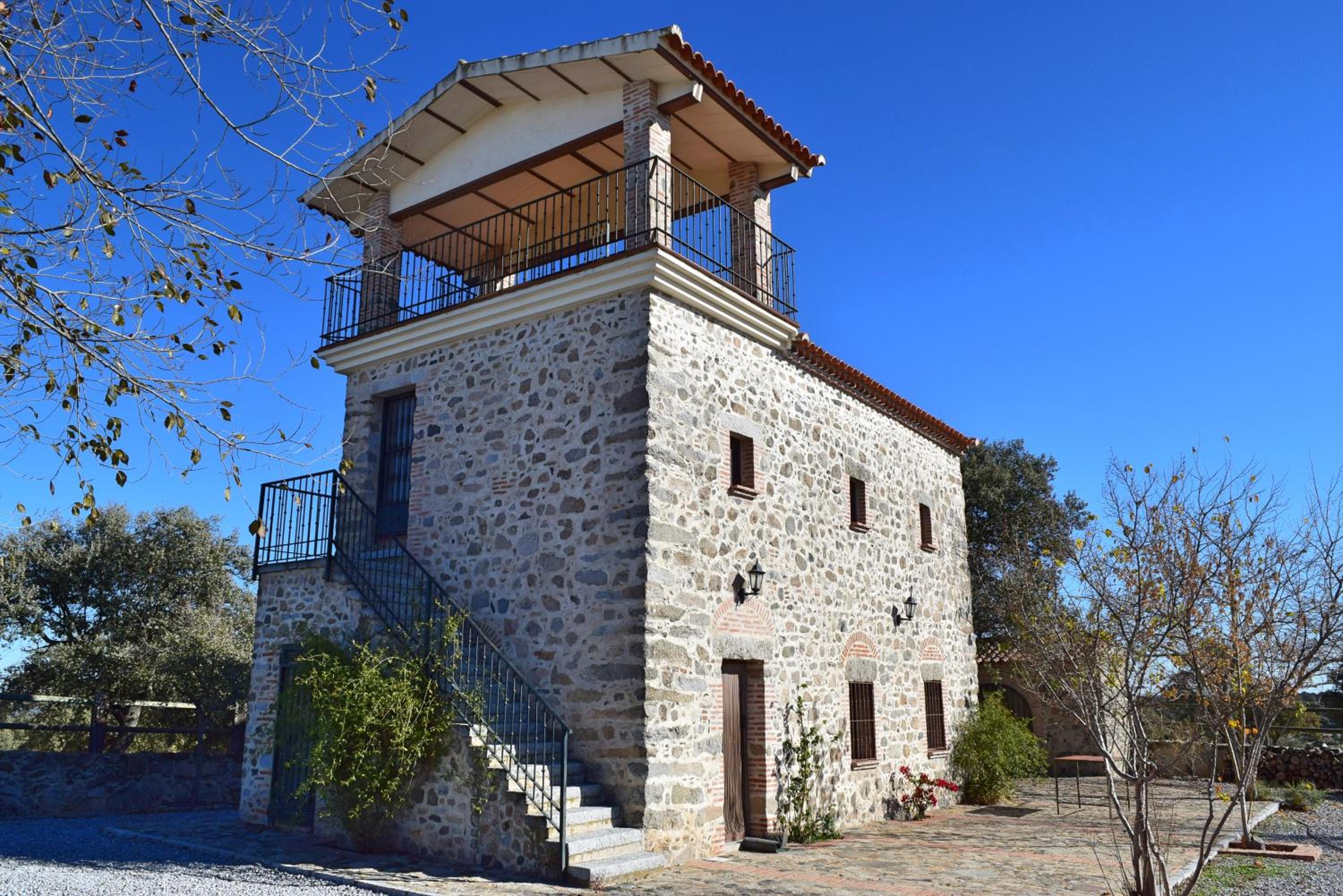 Cortijos y Dehesa