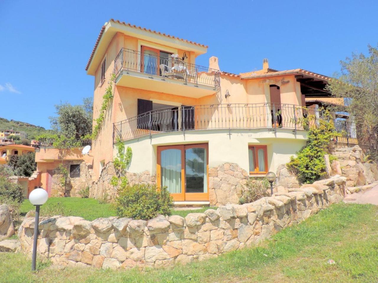 Hotel Solaria - Villa Luddui