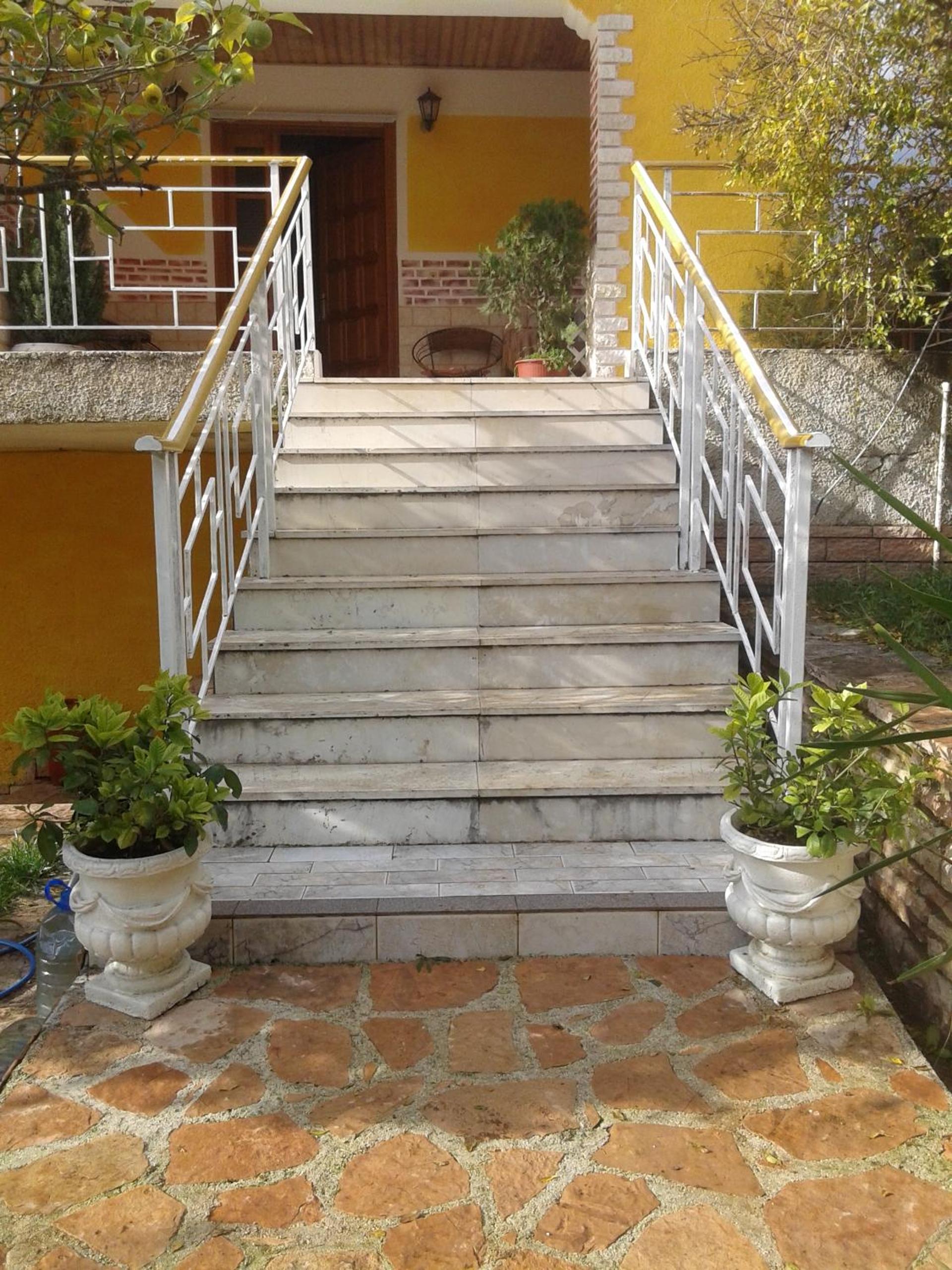 Arti Vila