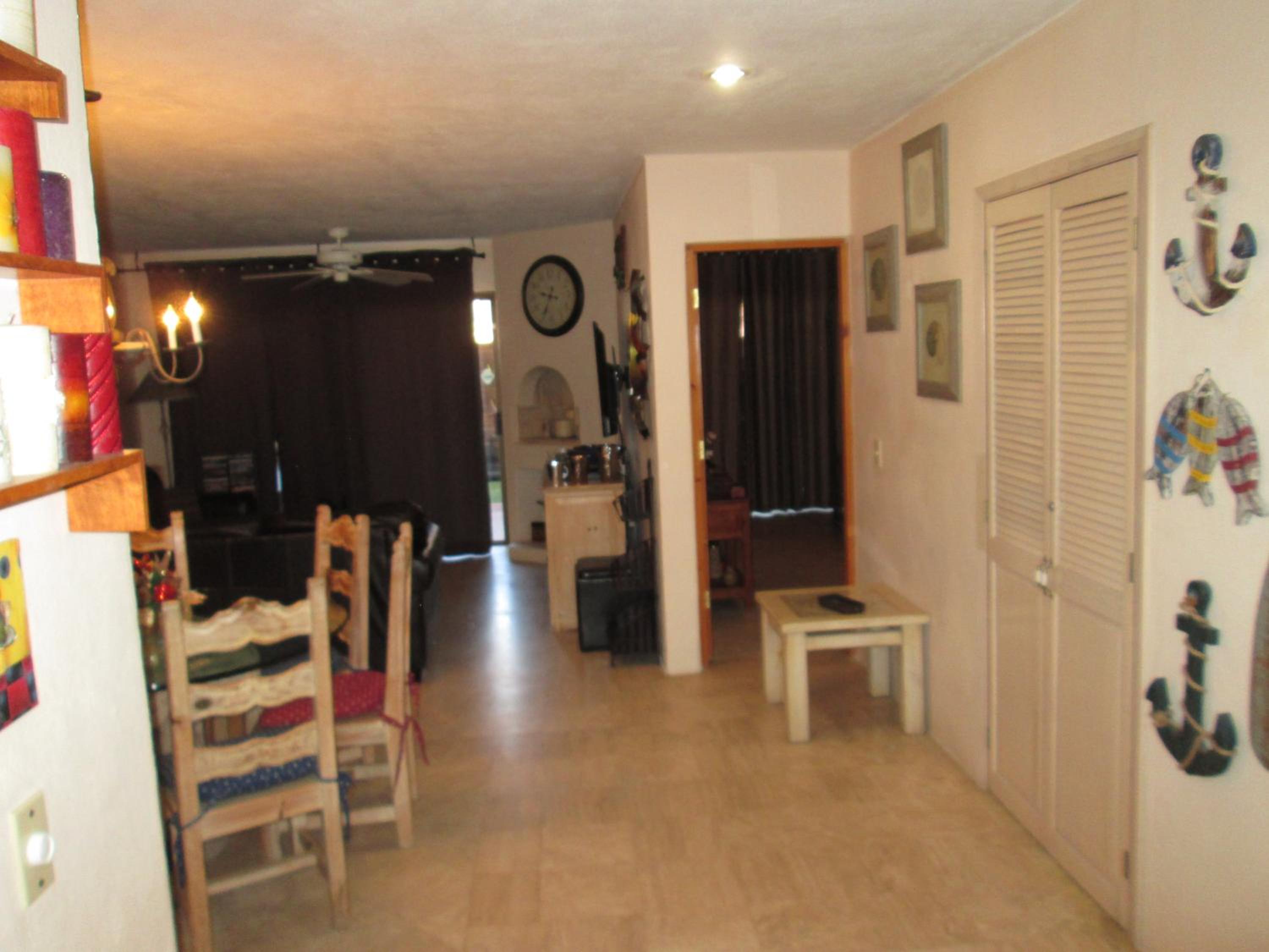 Photo 52