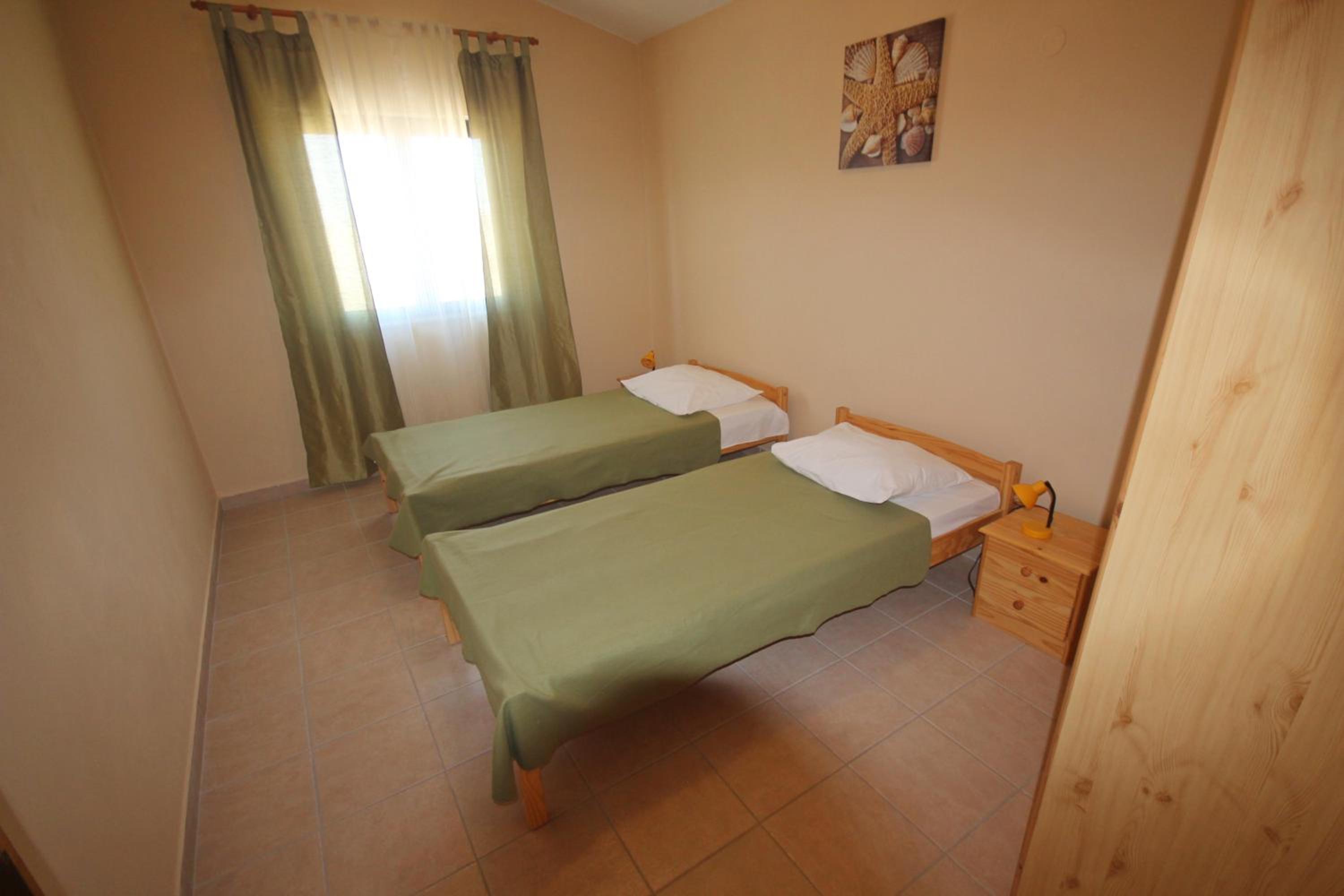 Photo 62