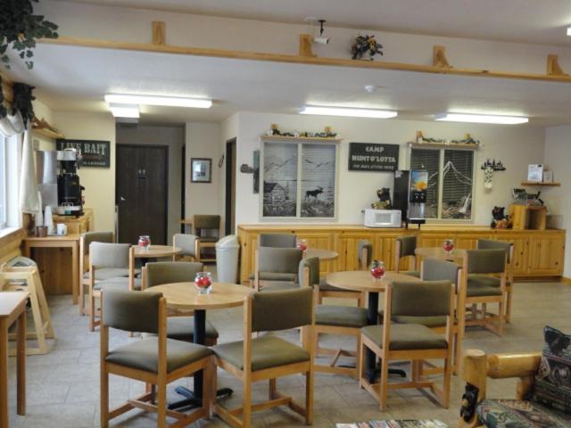 Booneslick Lodge - Jane view 2