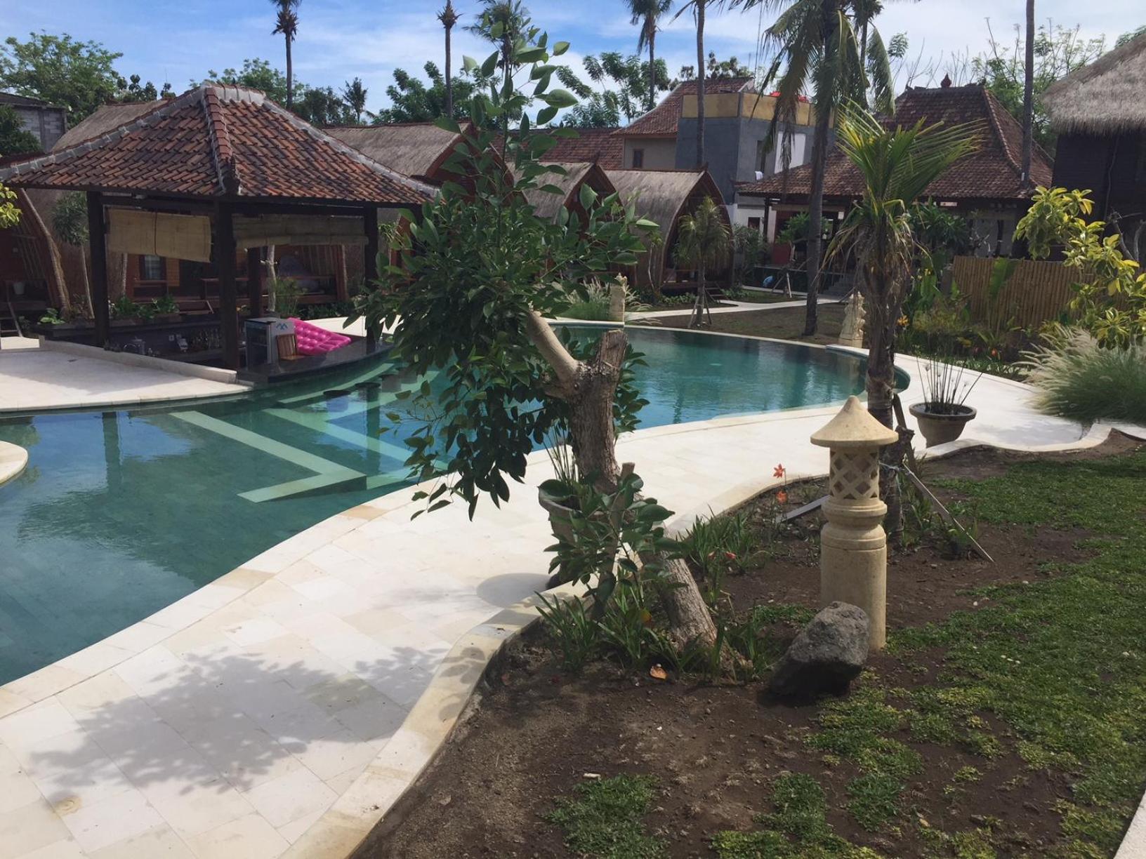 Paradesa Living