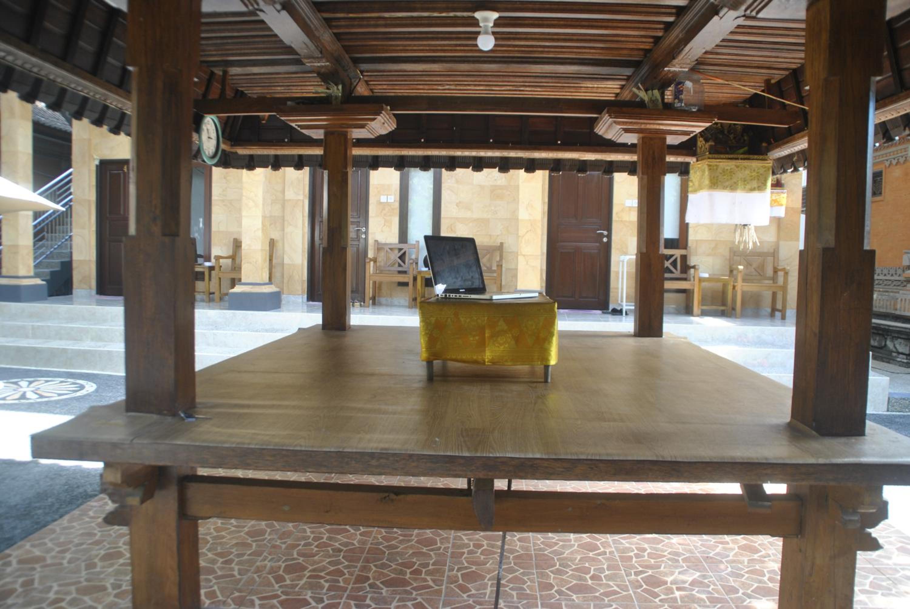meeting & event spaces