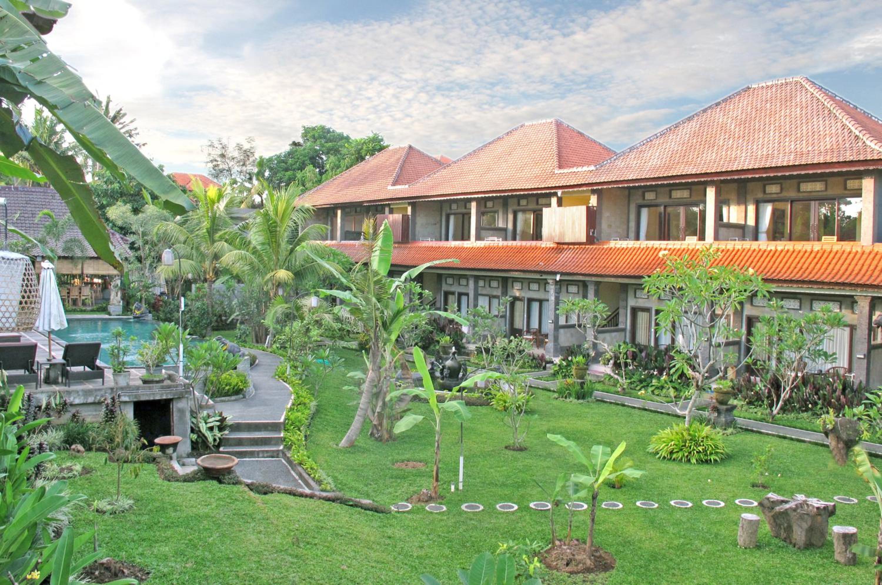 Hotel Bucu Guest House - Image 1