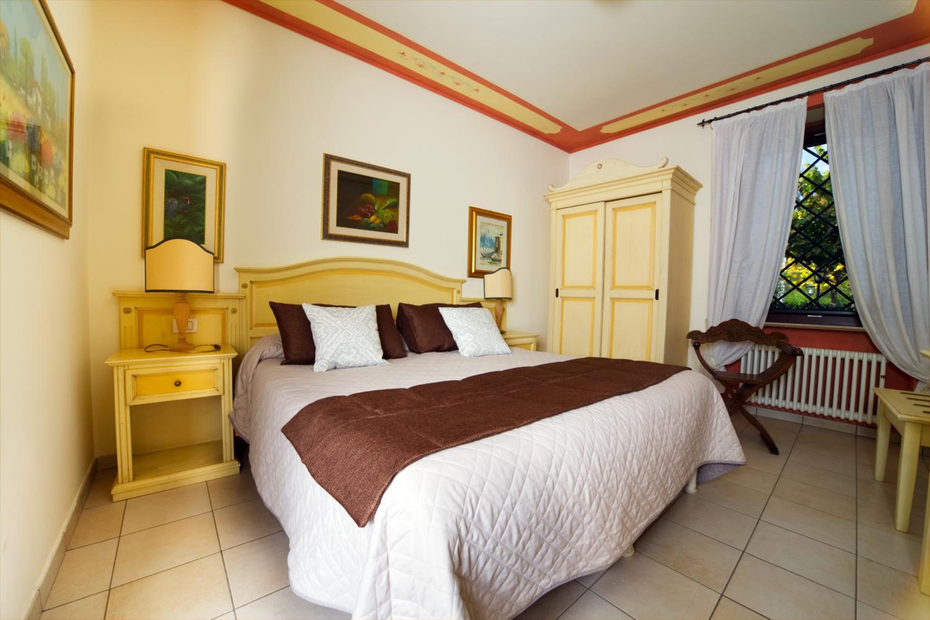 Residenze L'Uncinaia Holiday House