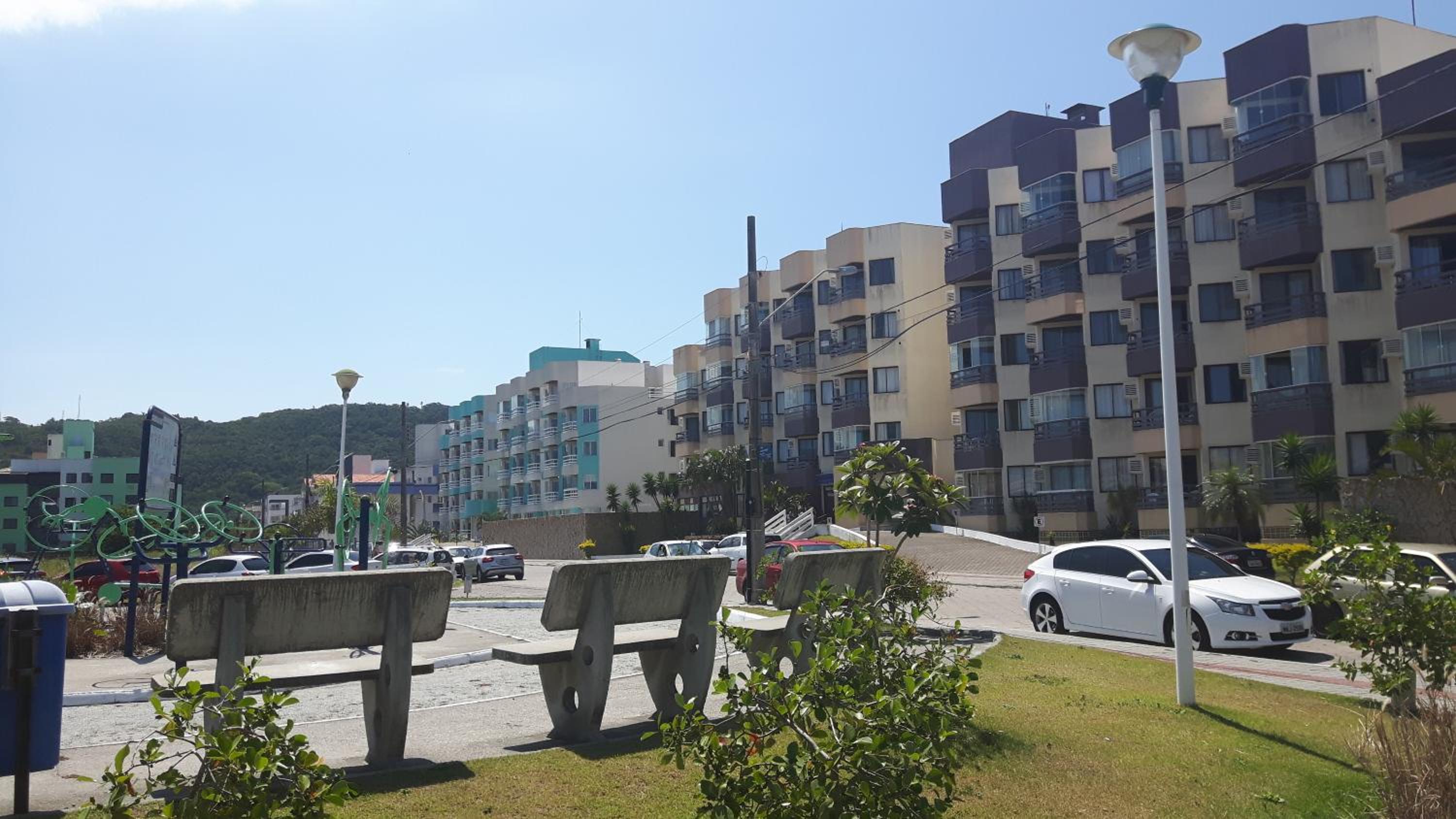 Apto Ingleses à 50mts da praia