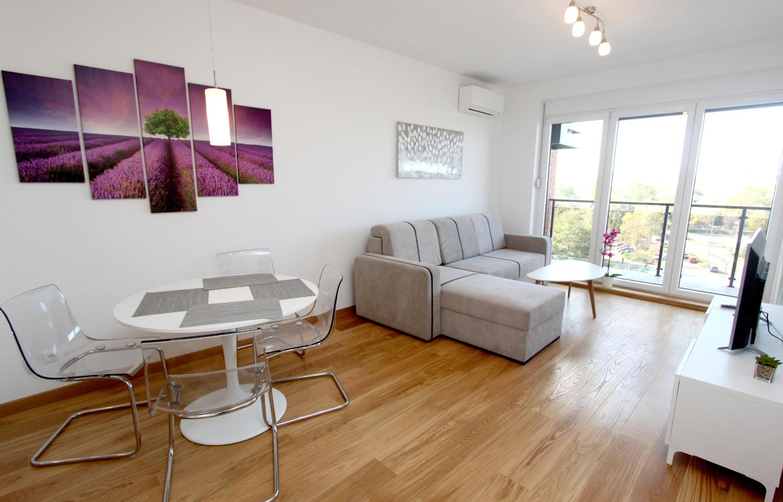 Apartment Moonstone 2 view 4