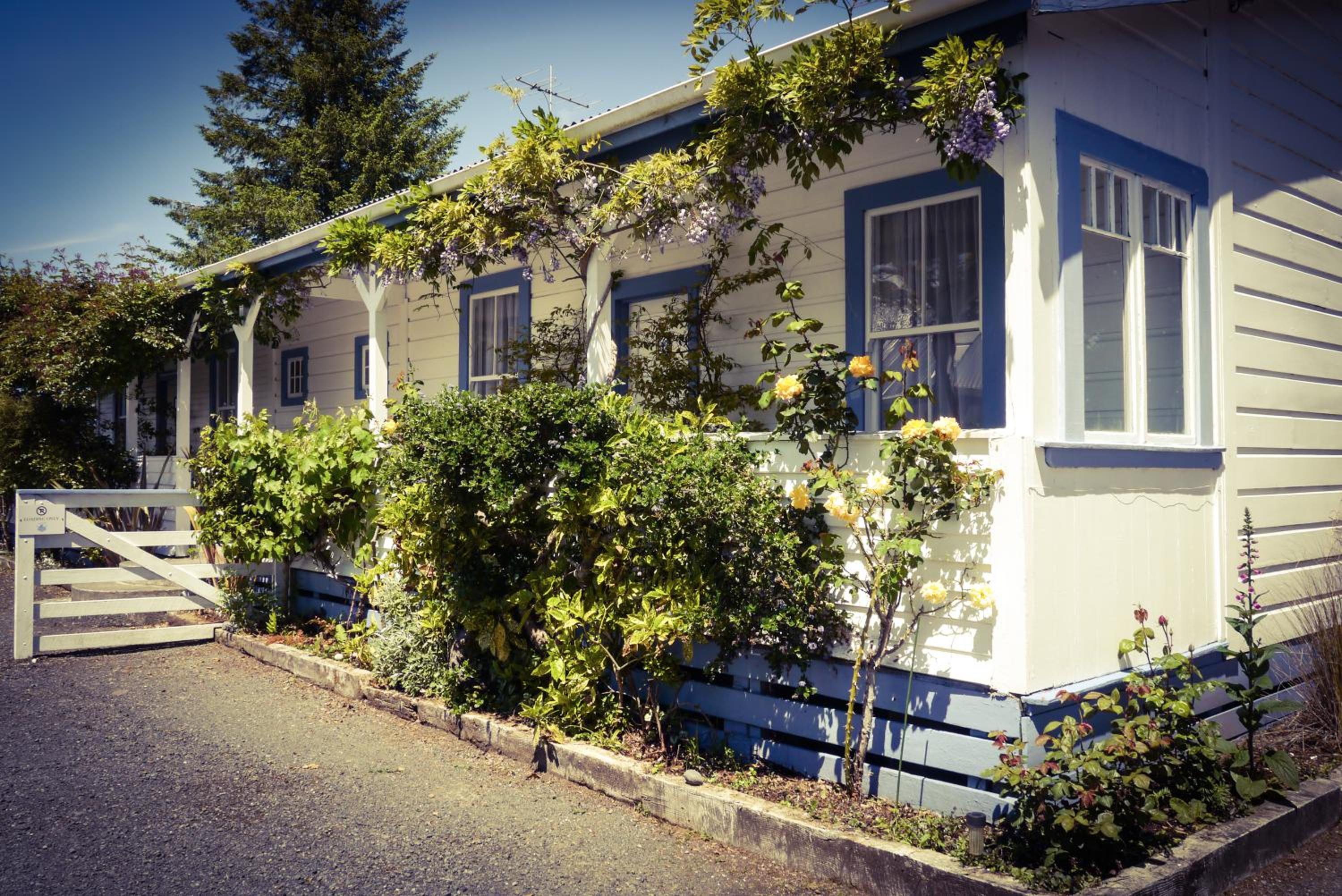 Tongariro Crossing Lodge