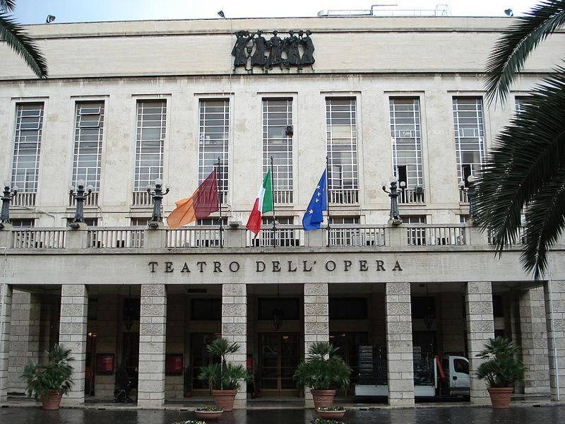 appartamento all'opera