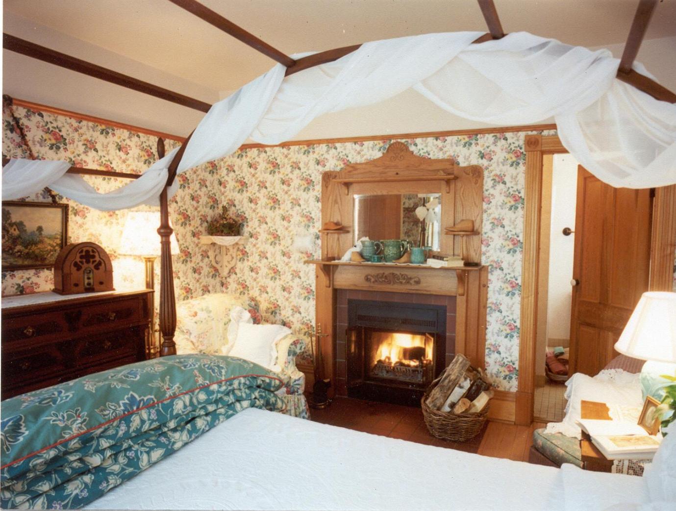 White Lace Inn