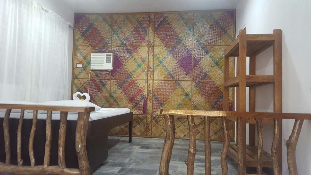Photo 13