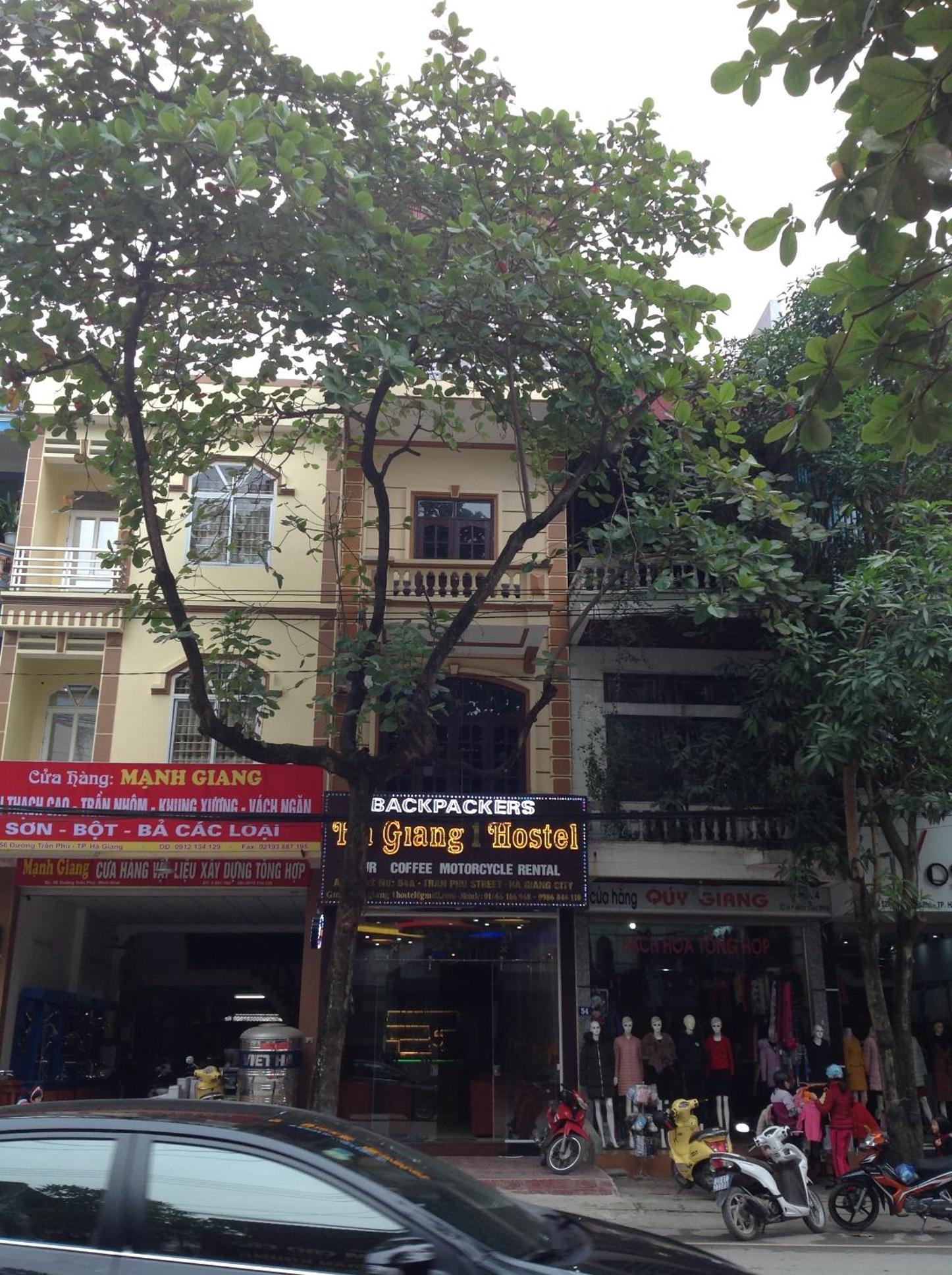 Ha Giang 1 Hostel and Loop Tour