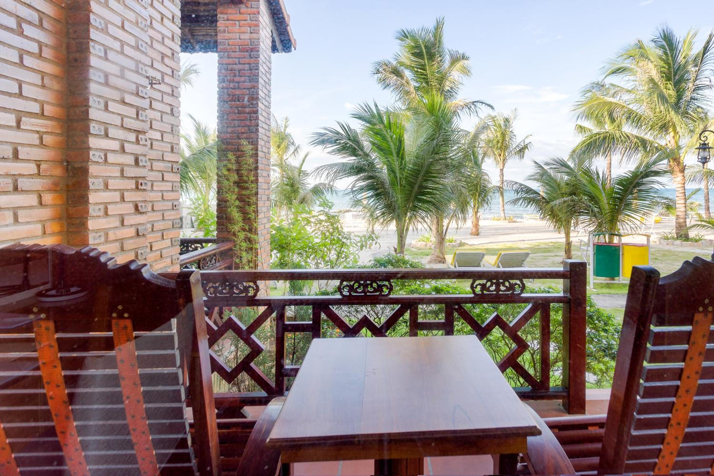Gold Coast Phu Quoc Beach Resort