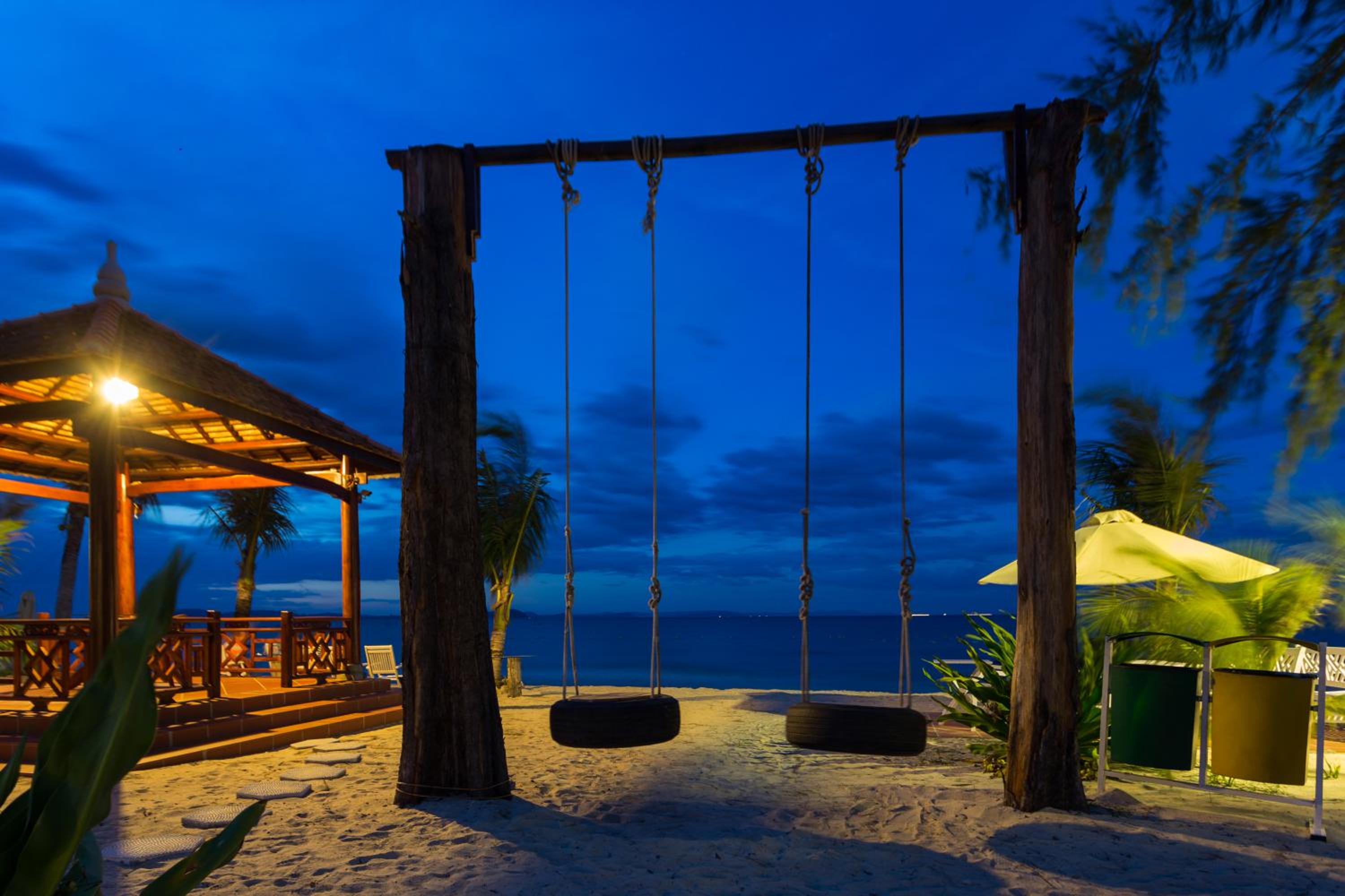 Gold Coast Phu Quoc Beach Resort