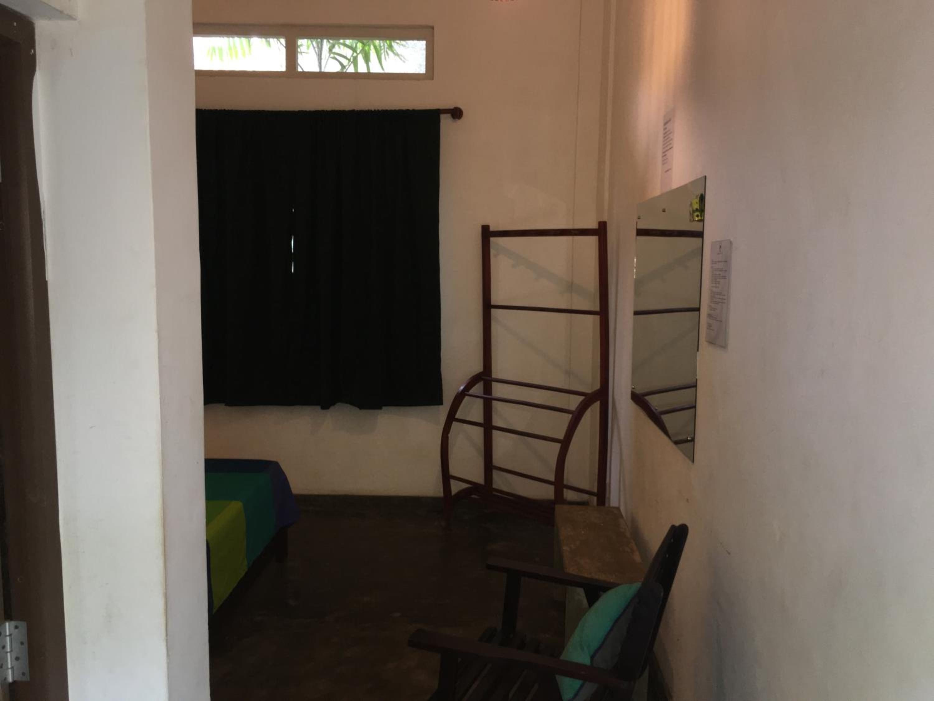 Colombo Beach Hostel