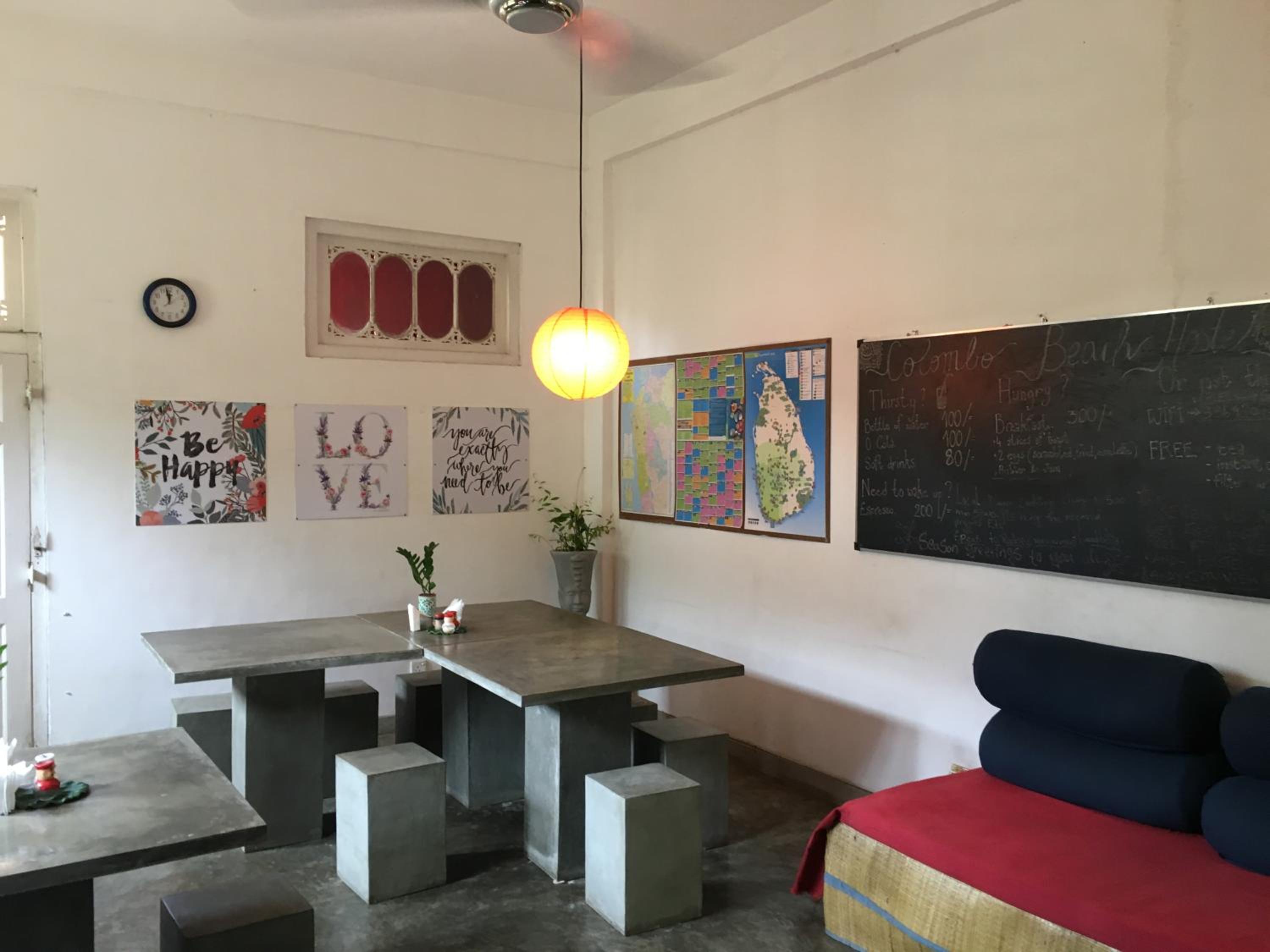 Colombo Beach Hostel