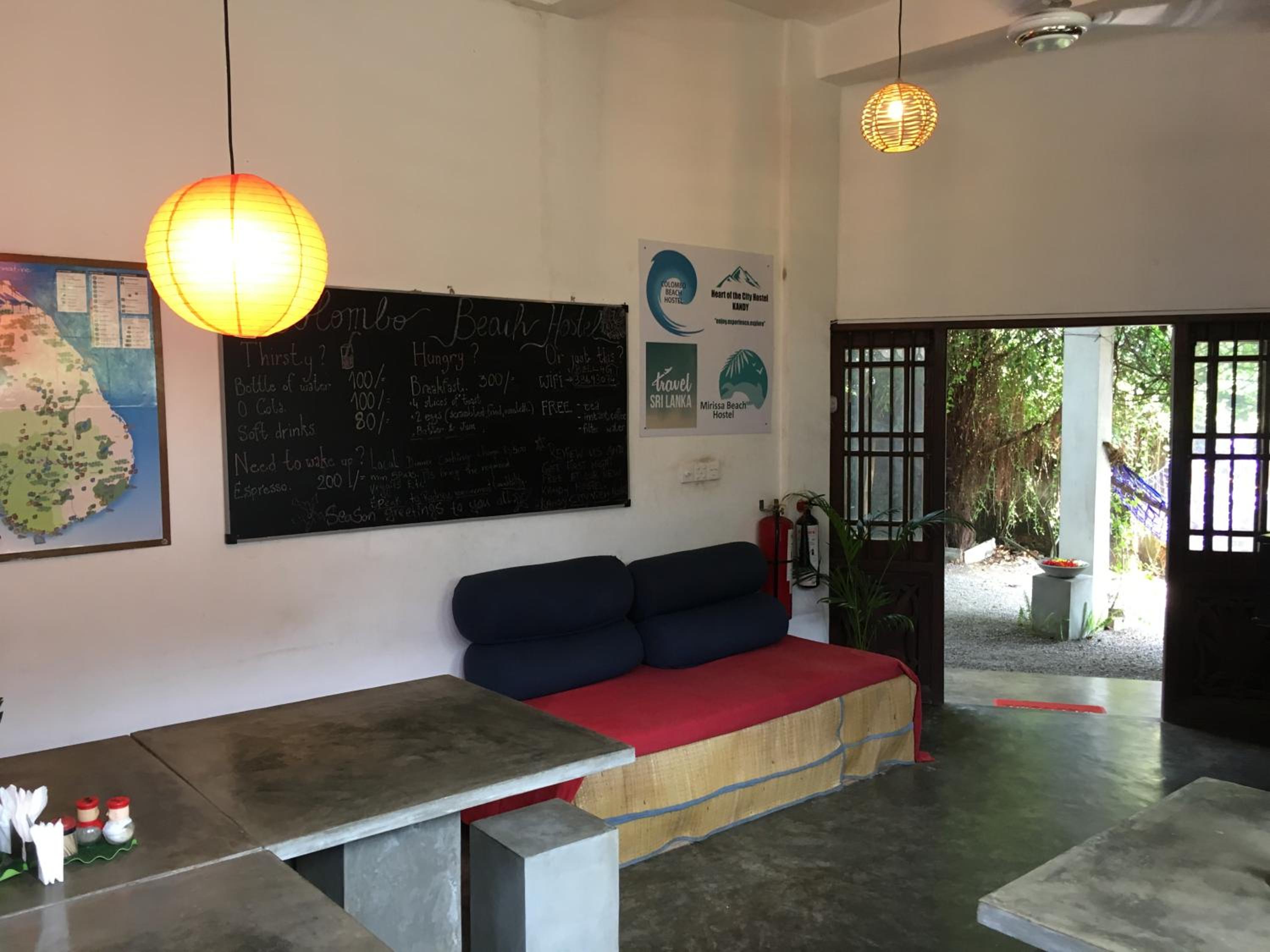 Colombo Beach Hostel