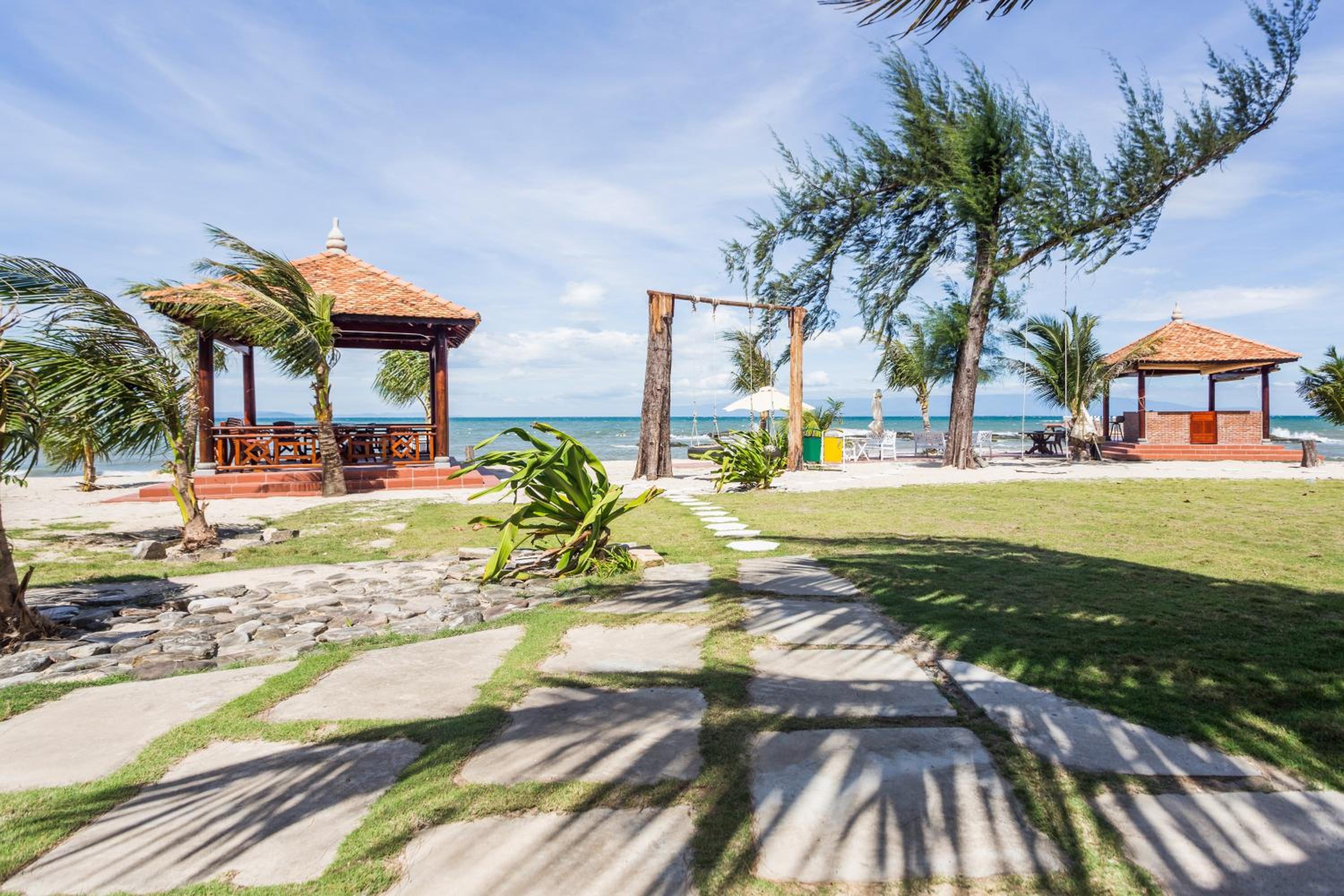 Gold Coast Phu Quoc Beach Resort
