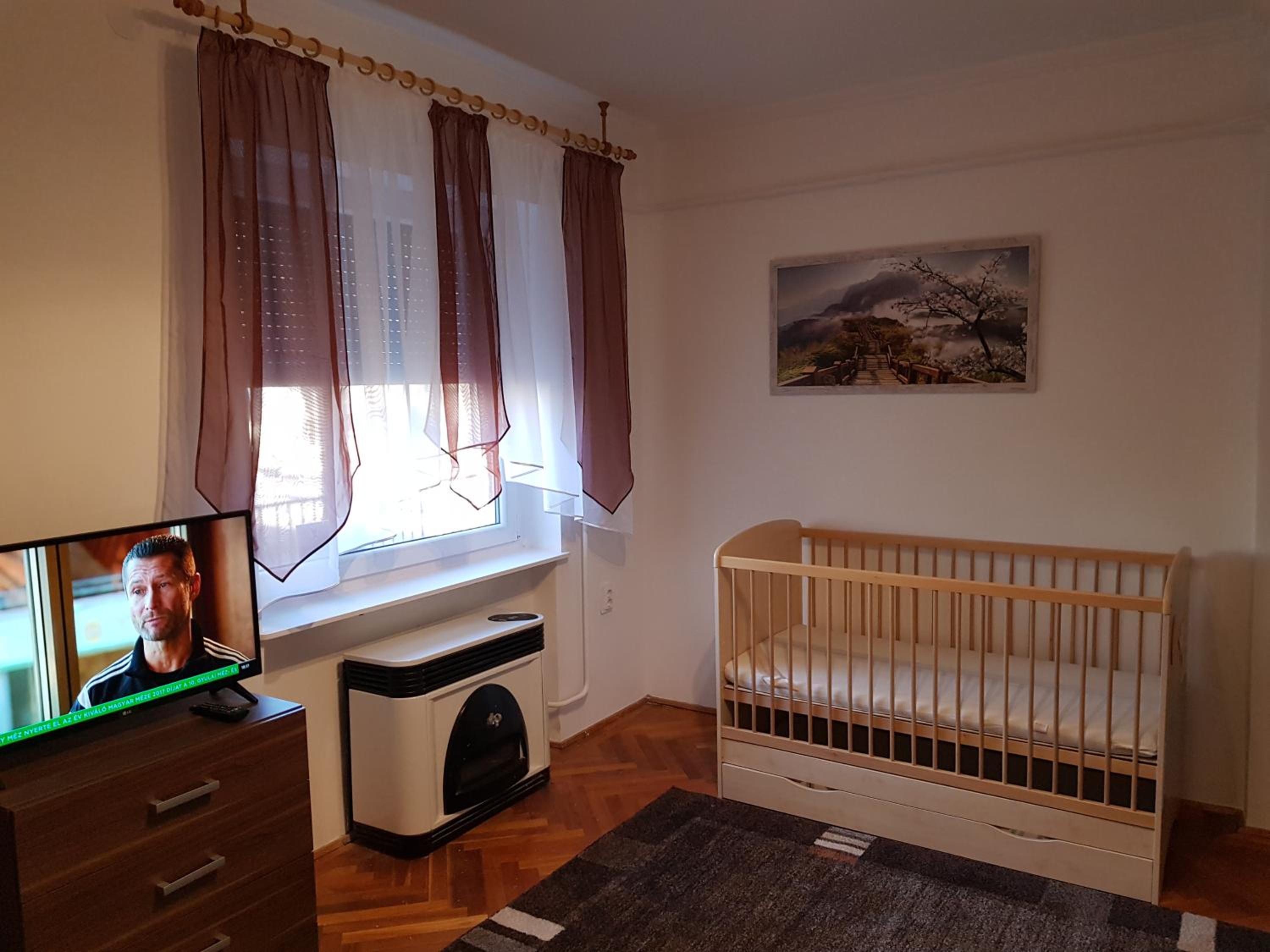 Lia Apartman