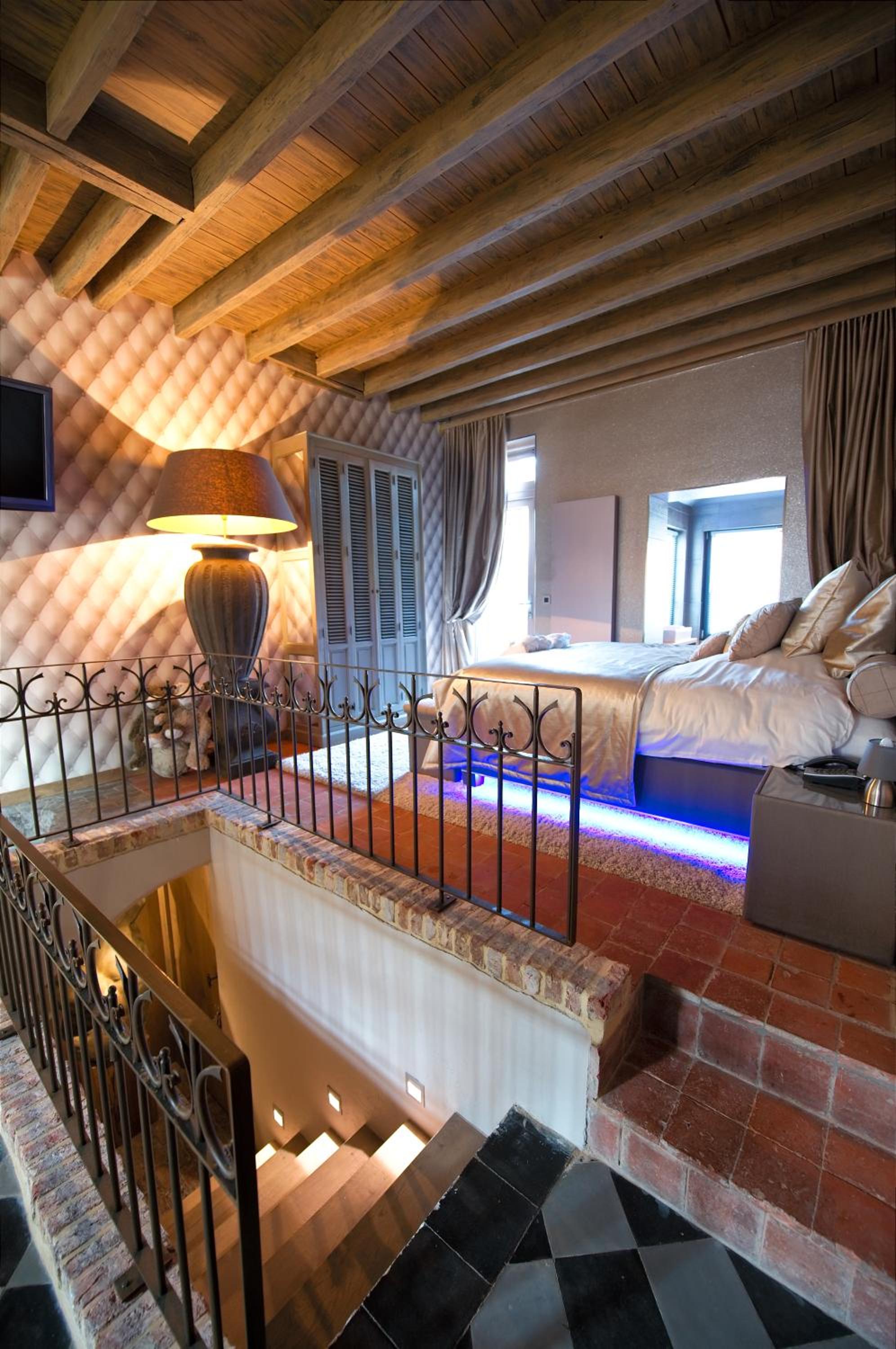 Suite & B by Hofke van Bazel