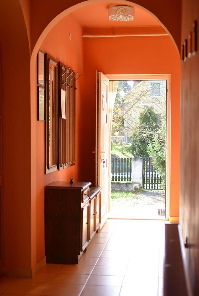 Gesztenyes Vendeghaz view 3