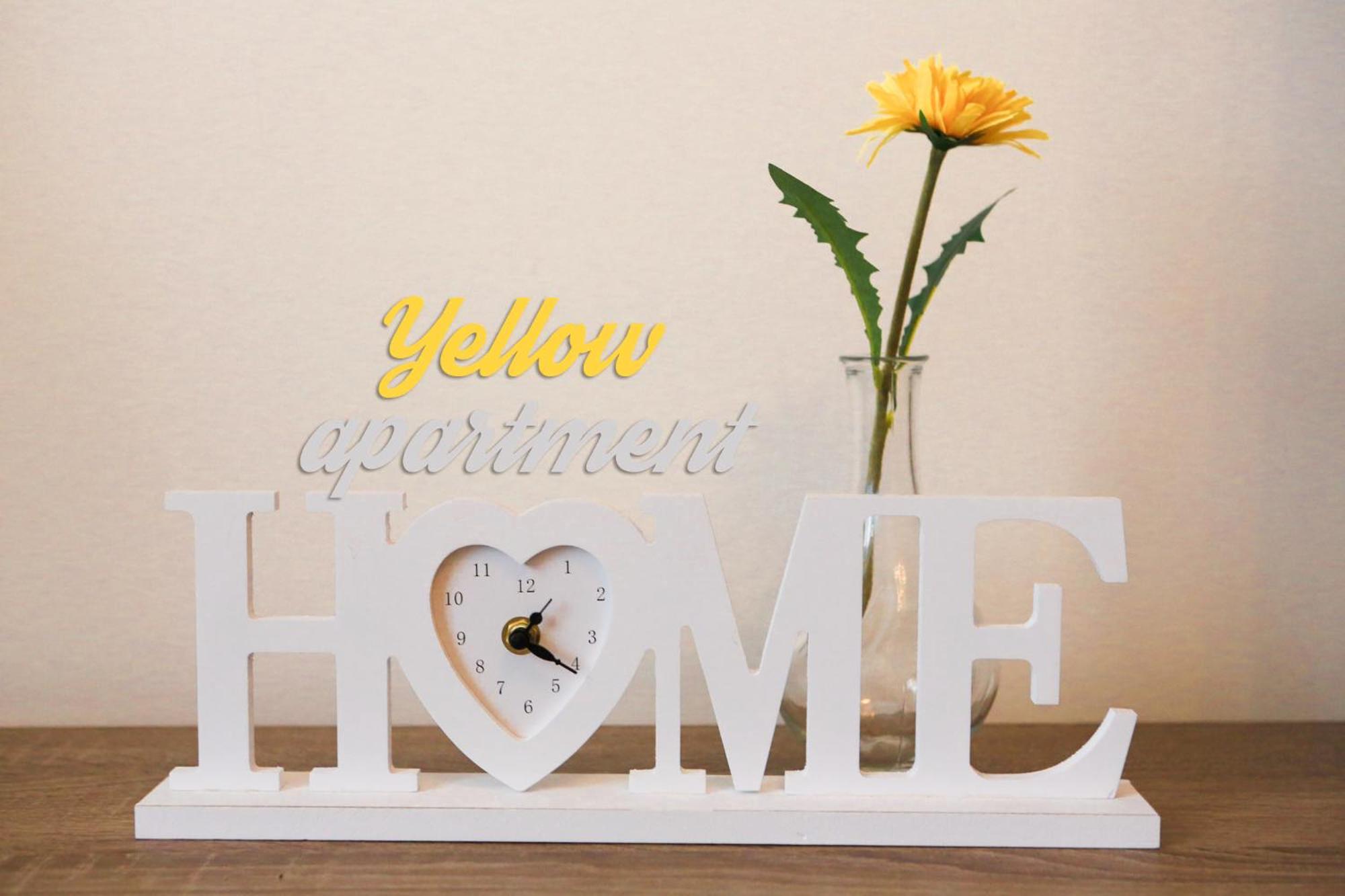 Yellow apartment Flora