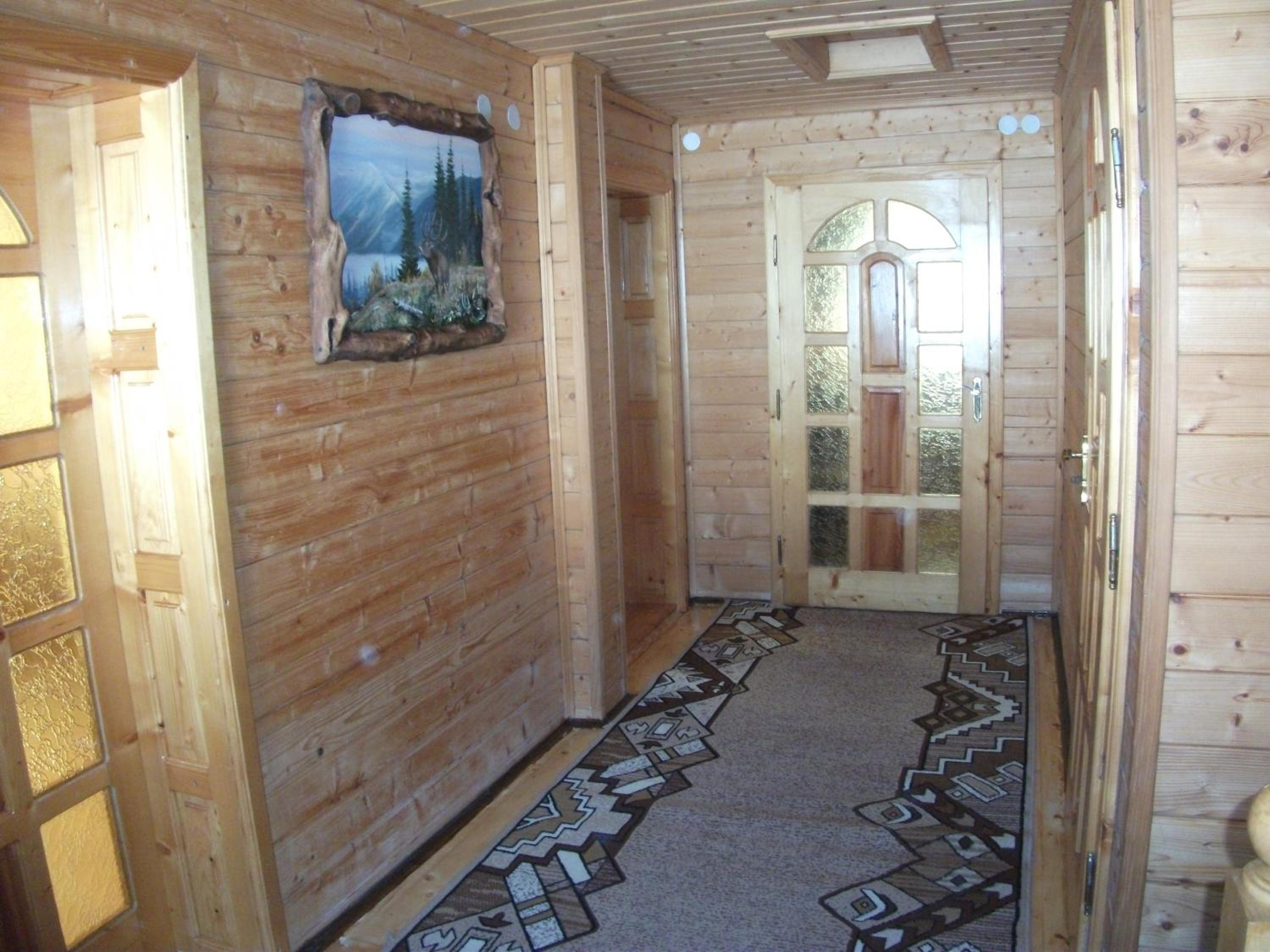 Photo 33