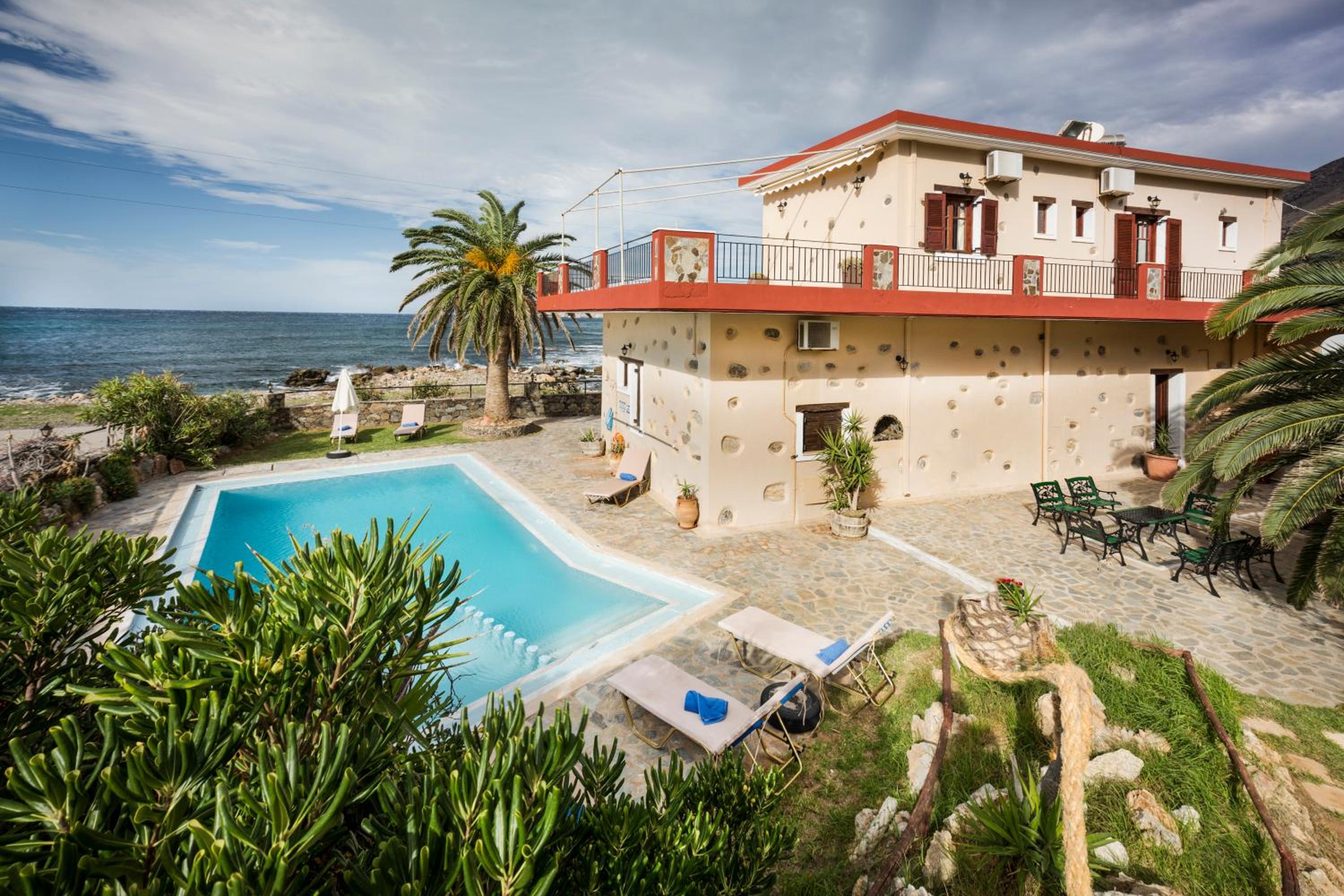Pericles Beach Villa photo 3