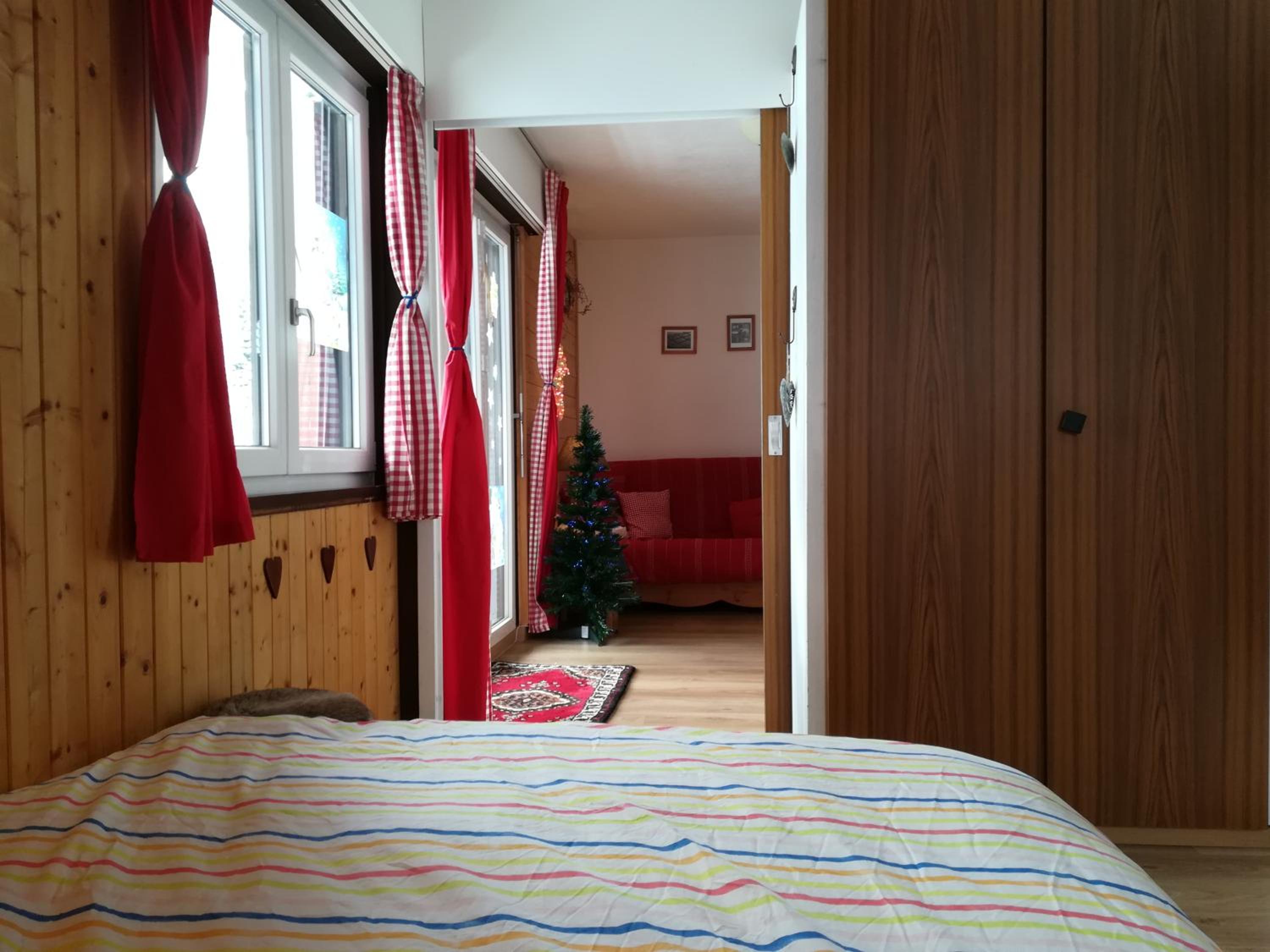 Photo 37