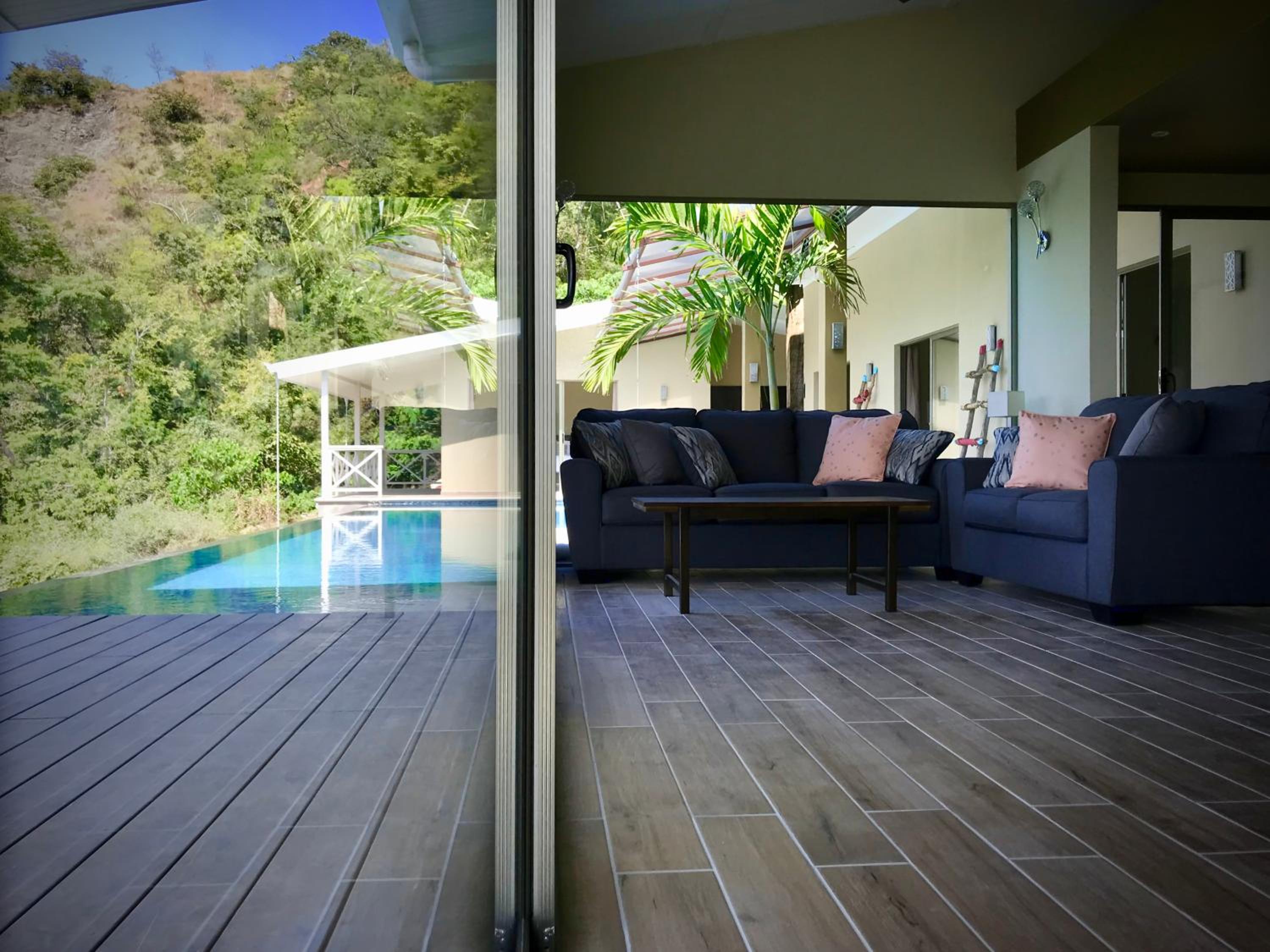 Amazing ocean view Villa vista Chocoyas view 5