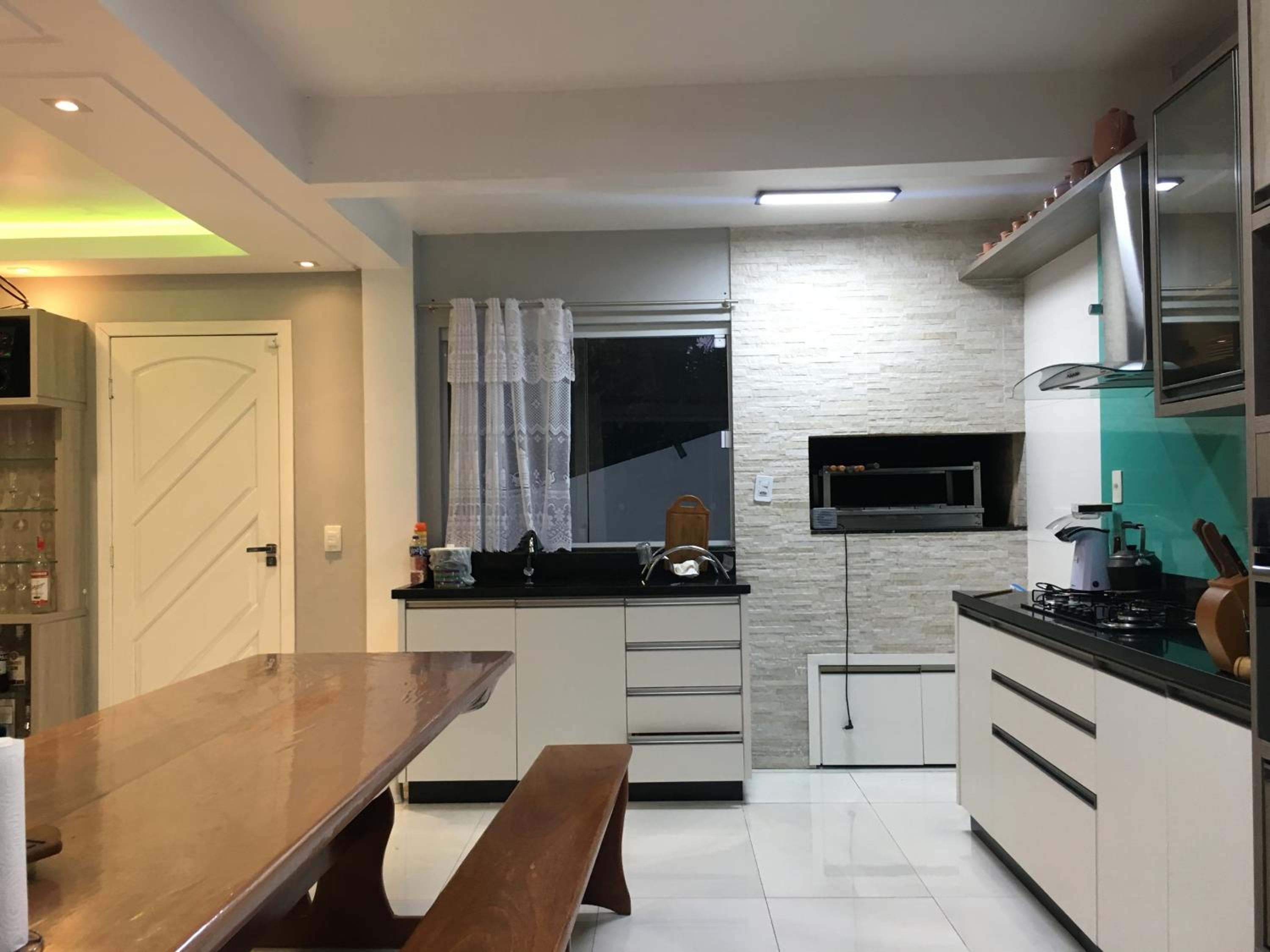 Casa com Piscina temporada