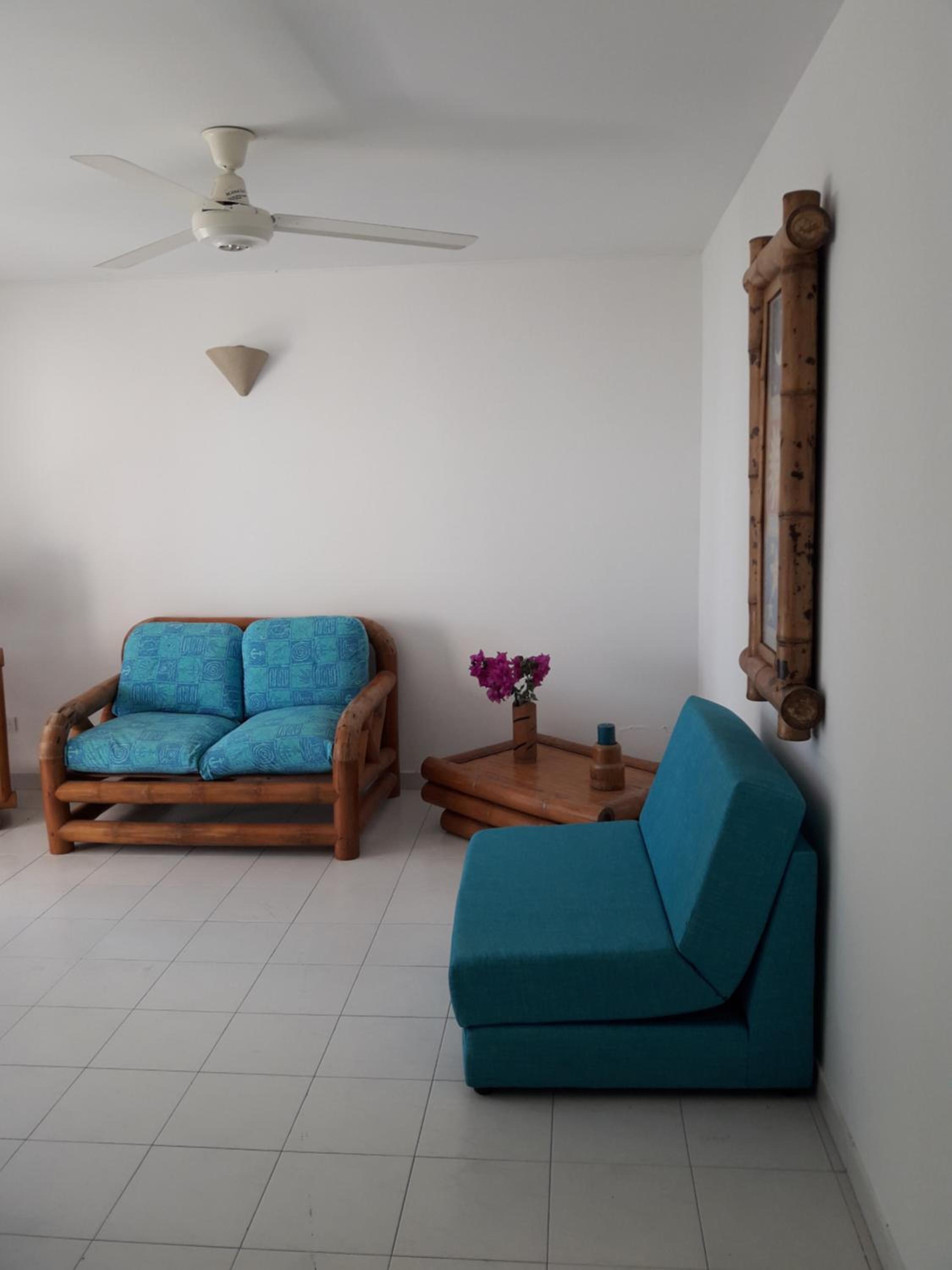 girardot resort apto102