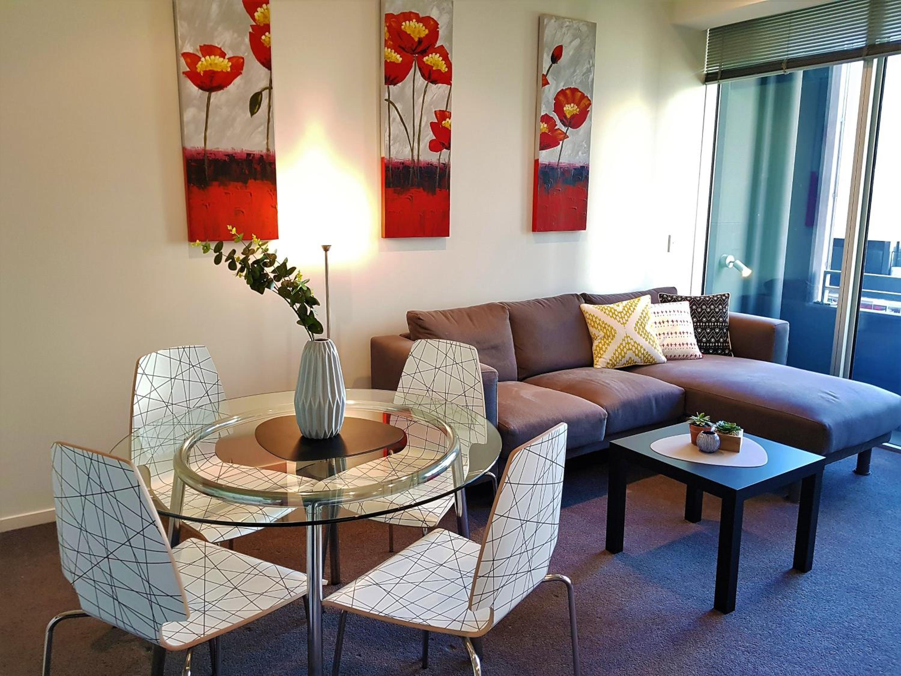 Readyset Apartments at Liberty
