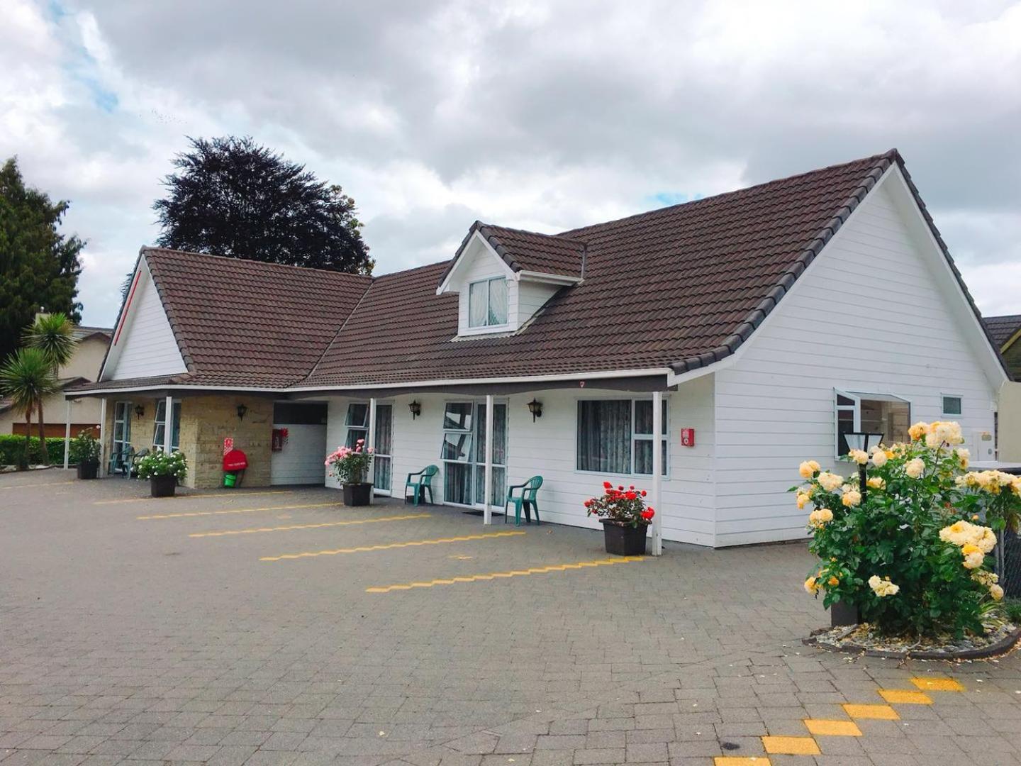 Rose Court Motel