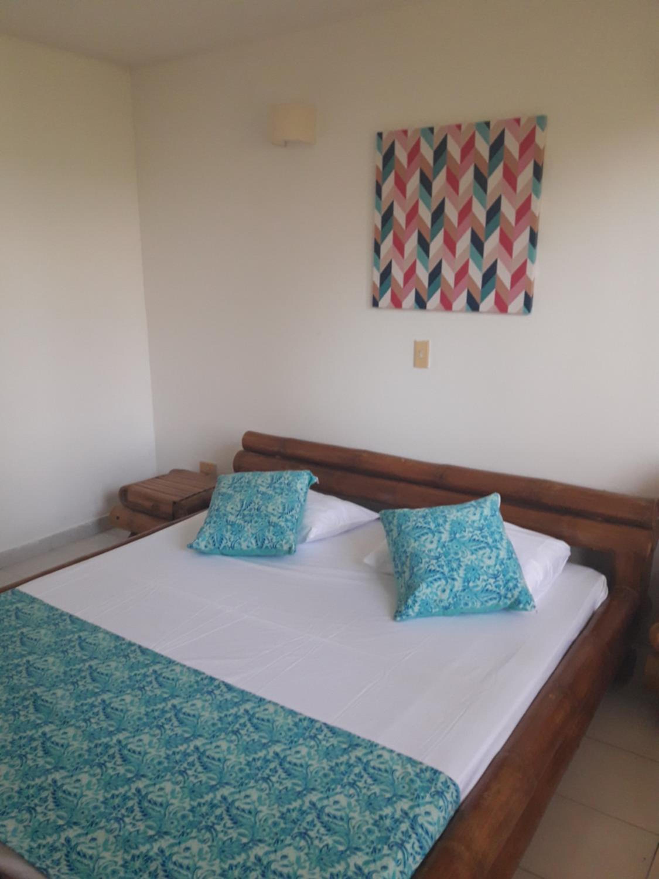 girardot resort apto102