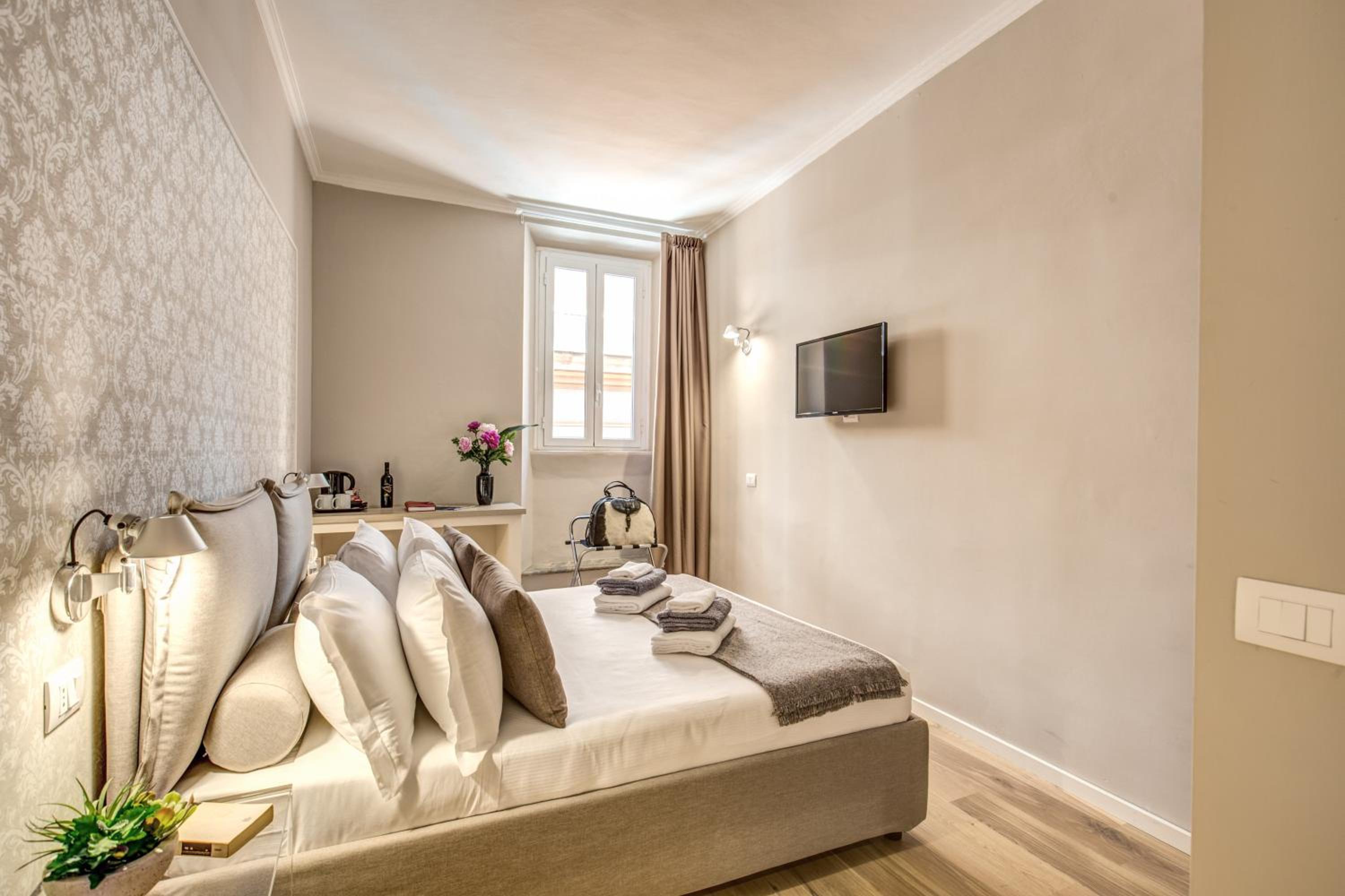 The Spanish Suite Via di Ripetta