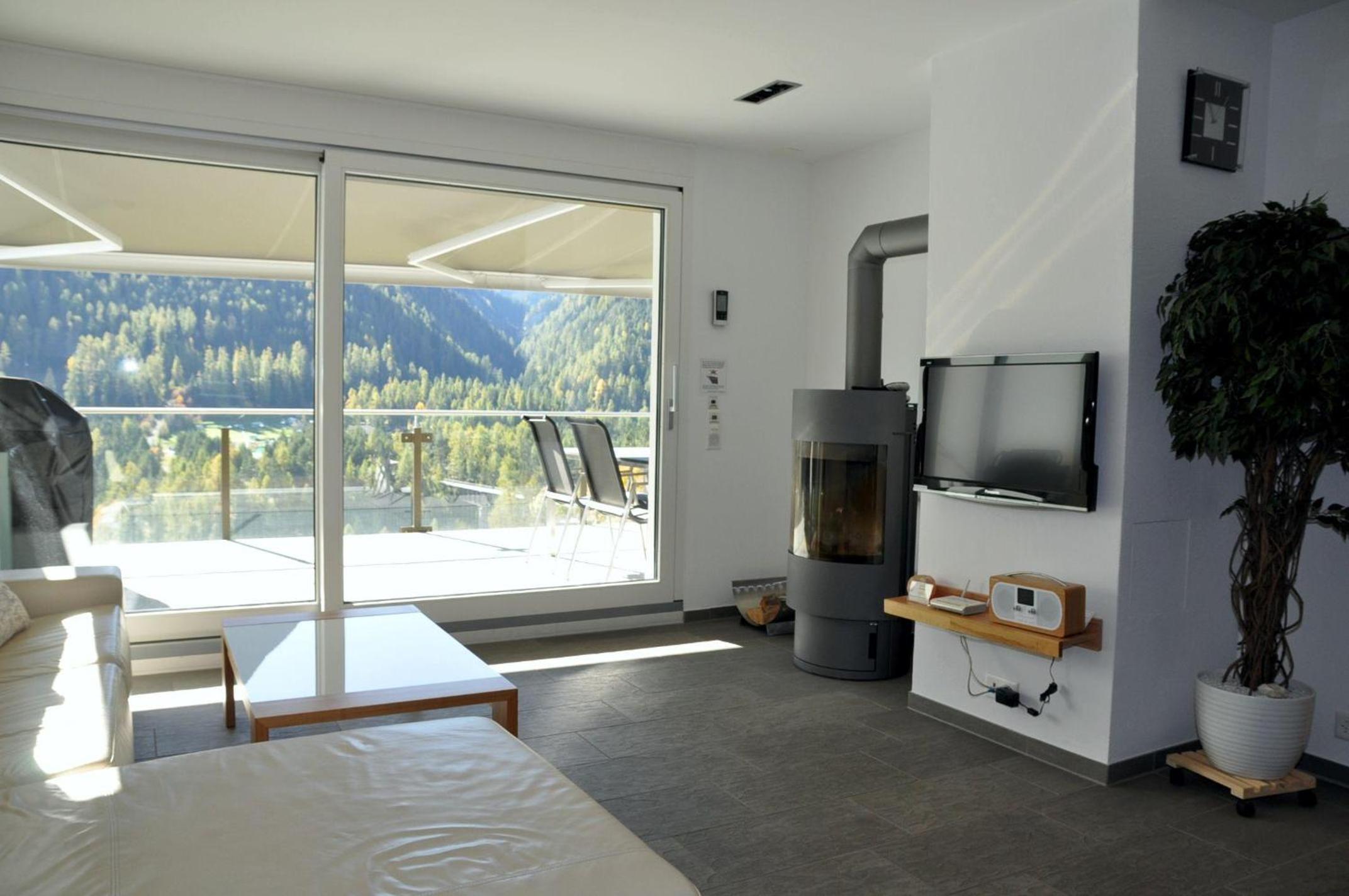 Chasa Miramunt 7 view 2