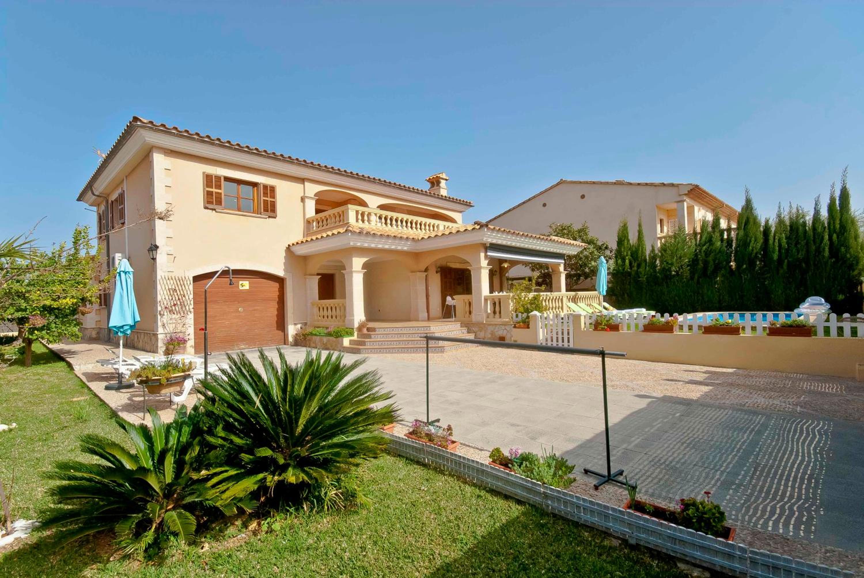 Llac Blau - Mediterranean Styled with Pool view 3
