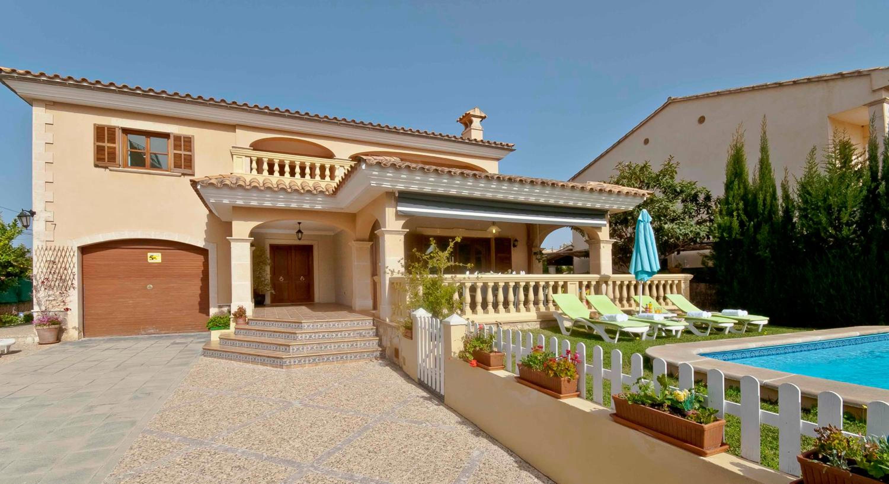 Llac Blau - Mediterranean Styled with Pool view 2