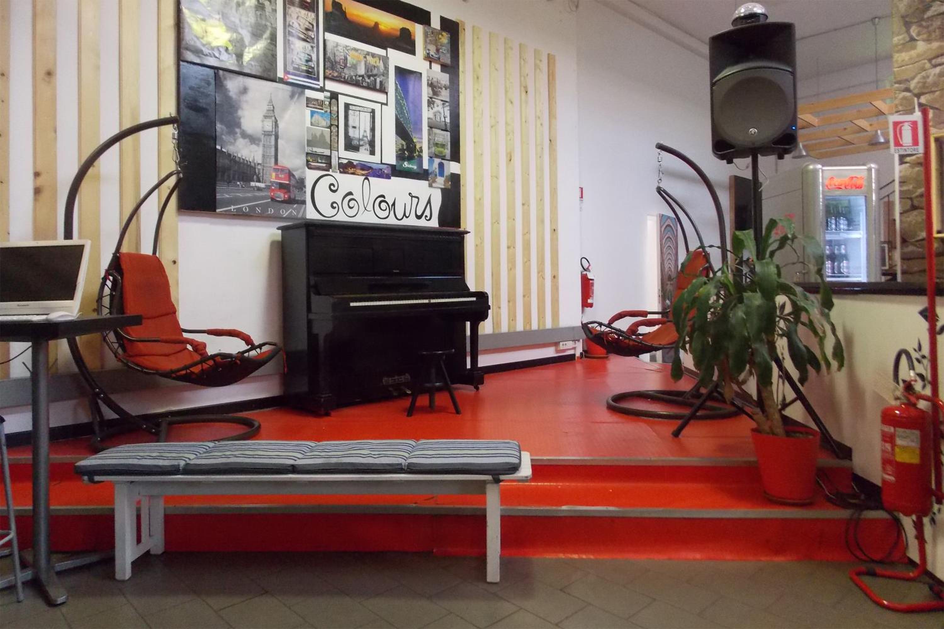 lounge