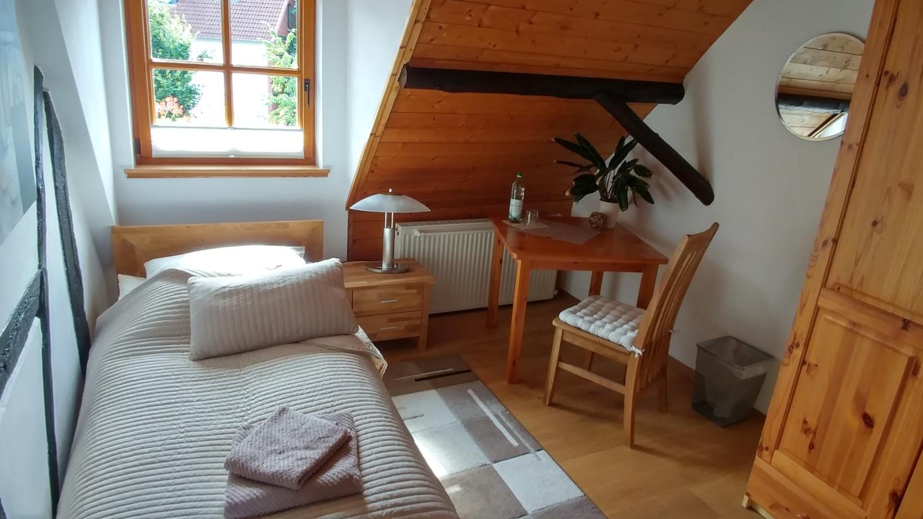 Messezimmer Laatzen APO 1