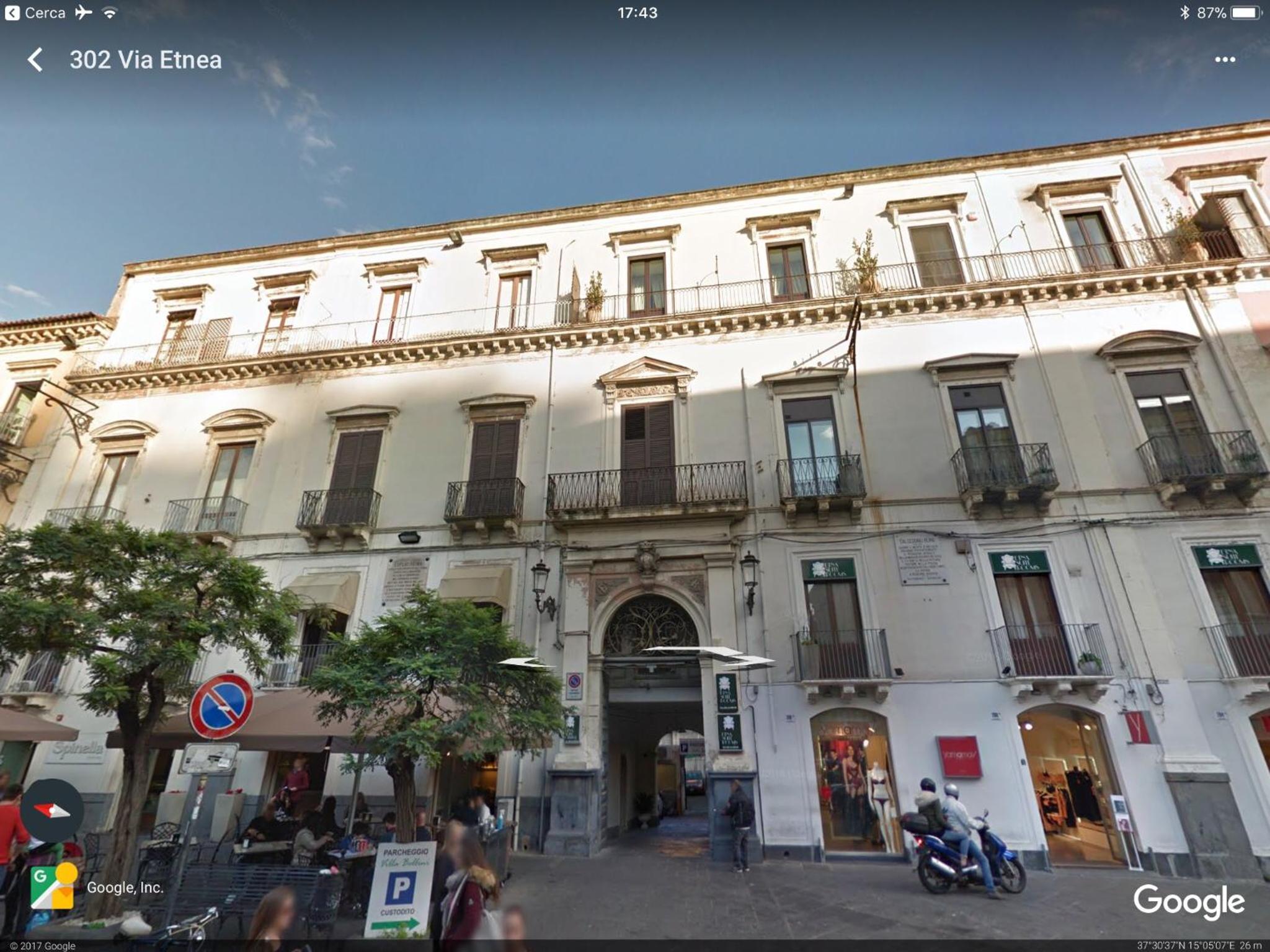 Hotel Luxury eden - Image 1